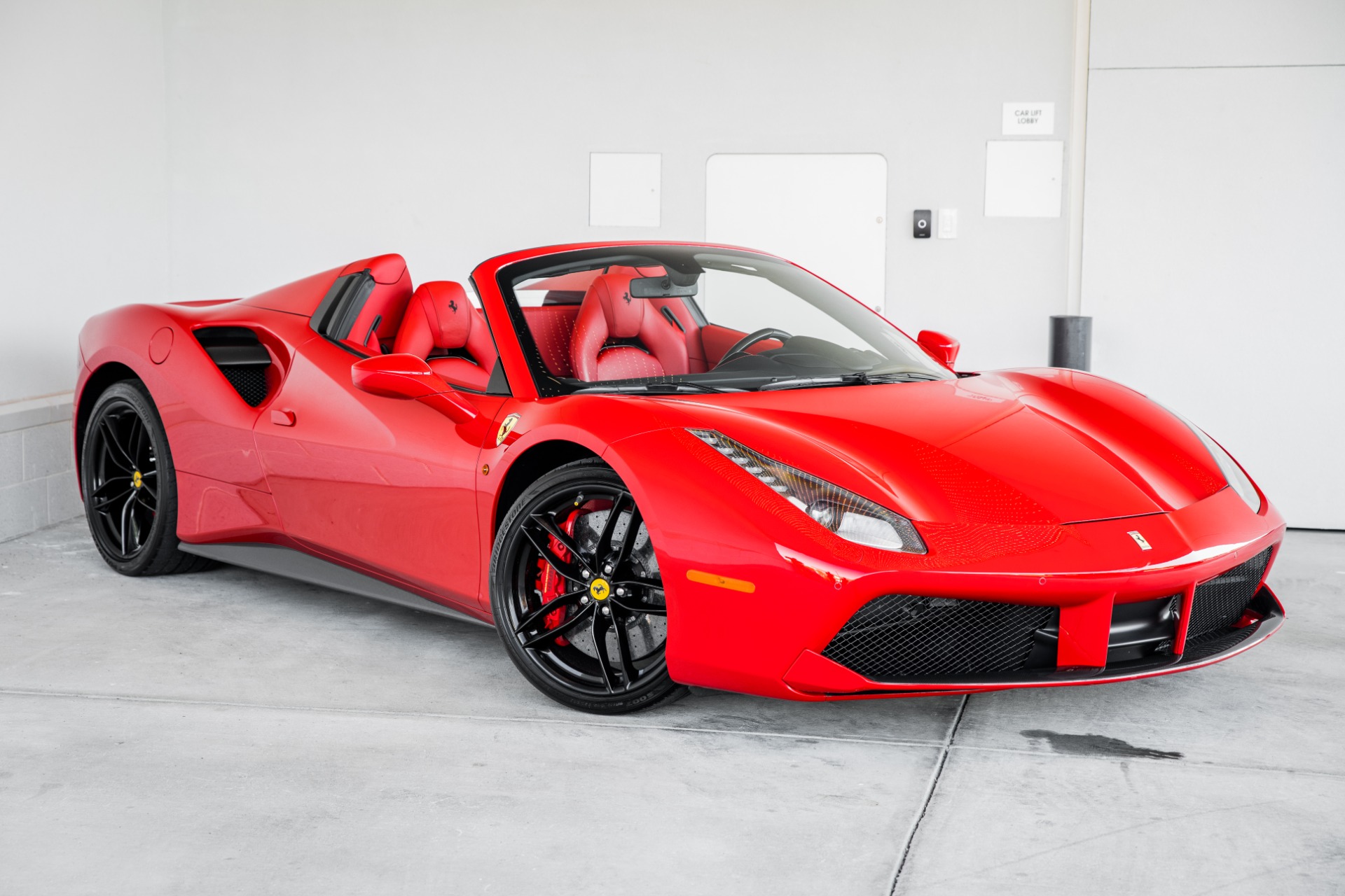 Used 2019 Ferrari 488 Spider Base | St. Petersburg, FL