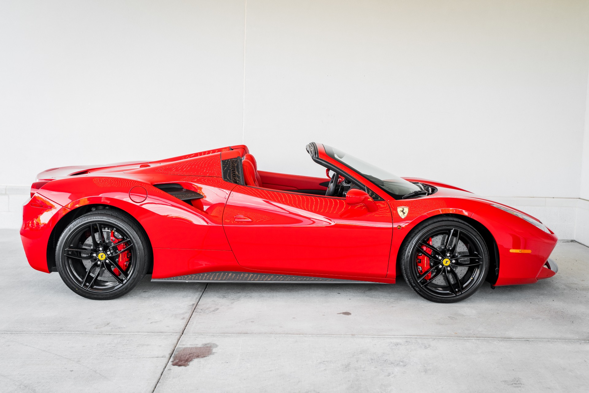 Used 2019 Ferrari 488 Spider Base | St. Petersburg, FL