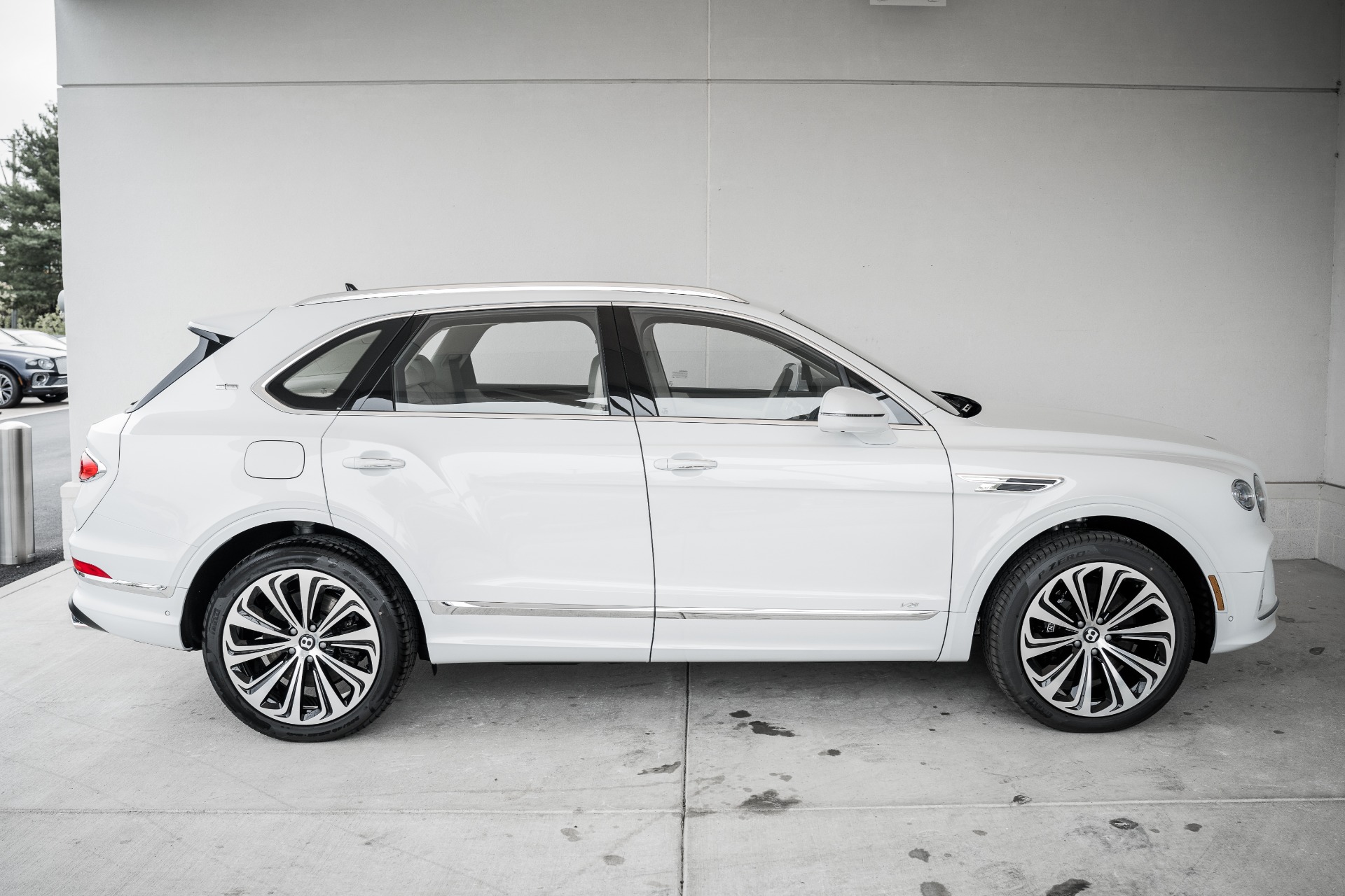 New 2022 Bentley Bentayga | St. Petersburg, FL