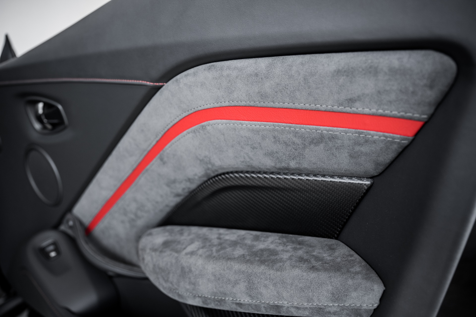 New 2023 Aston Martin Vantage | St. Petersburg, FL