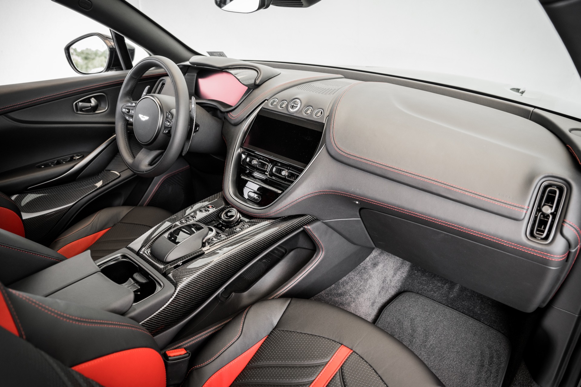 New 2023 Aston Martin DBX 707 | St. Petersburg, FL