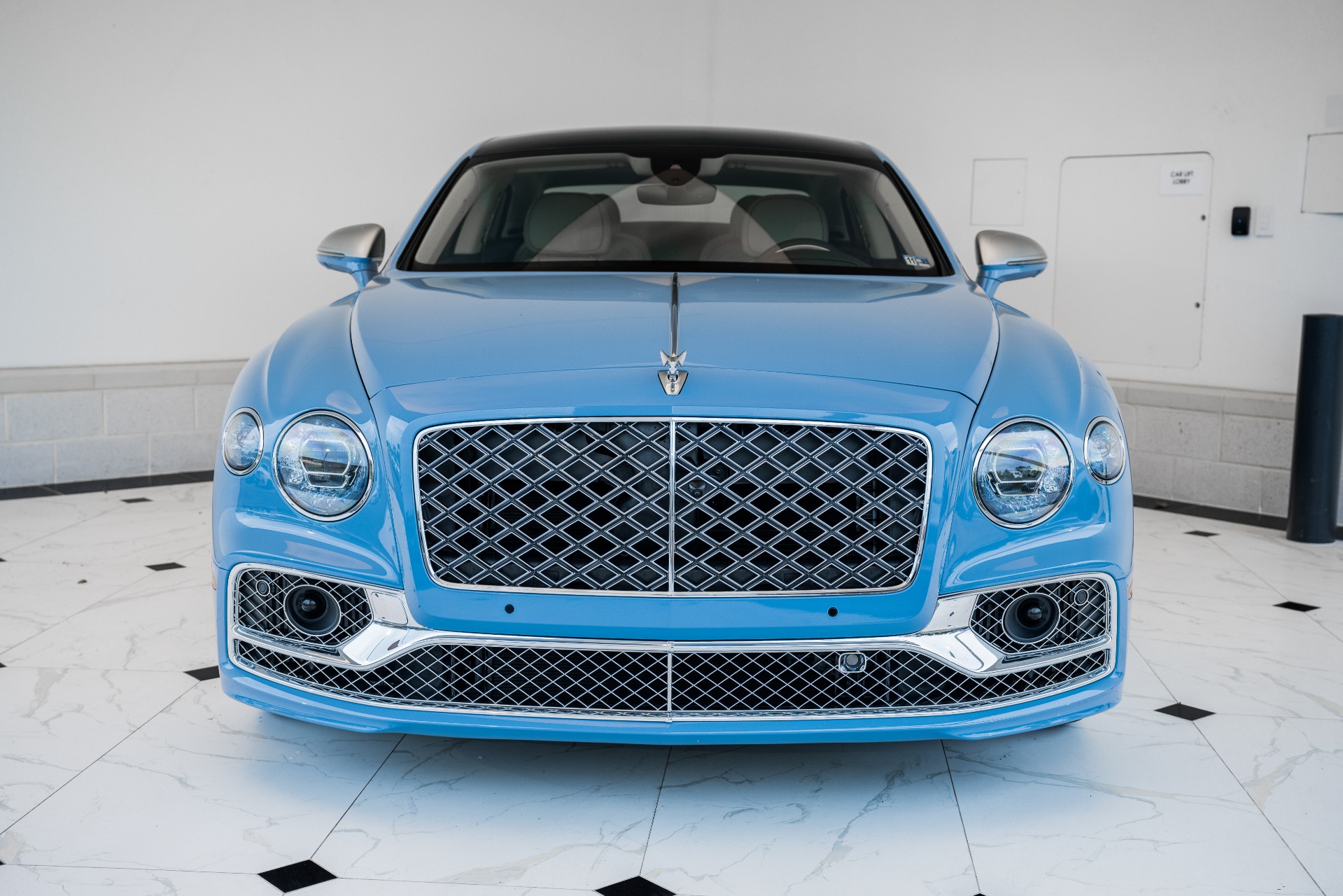New 2022 Bentley Flying Spur Mulliner V8 | St. Petersburg, FL