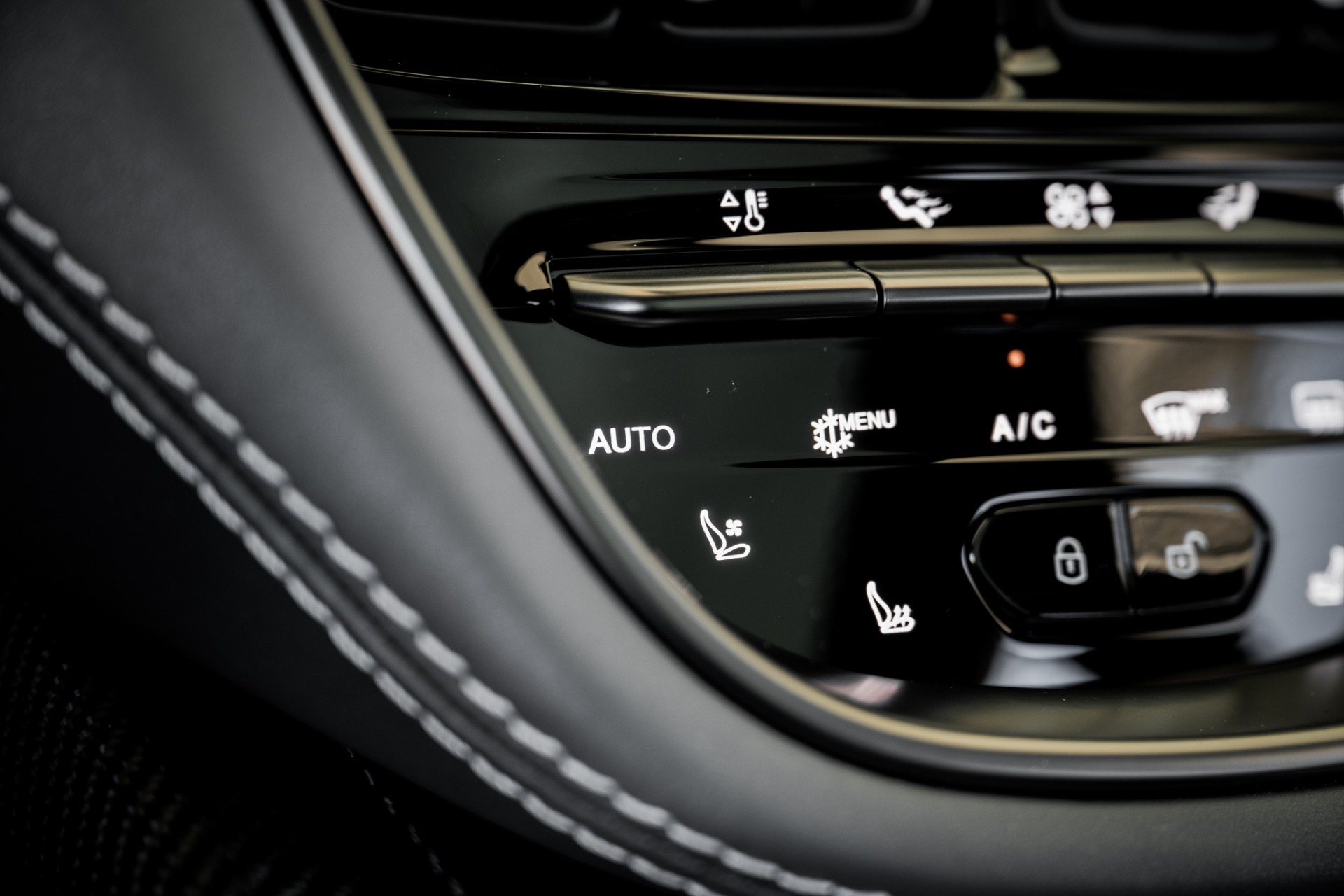 New 2023 Aston Martin DBX 707 | St. Petersburg, FL