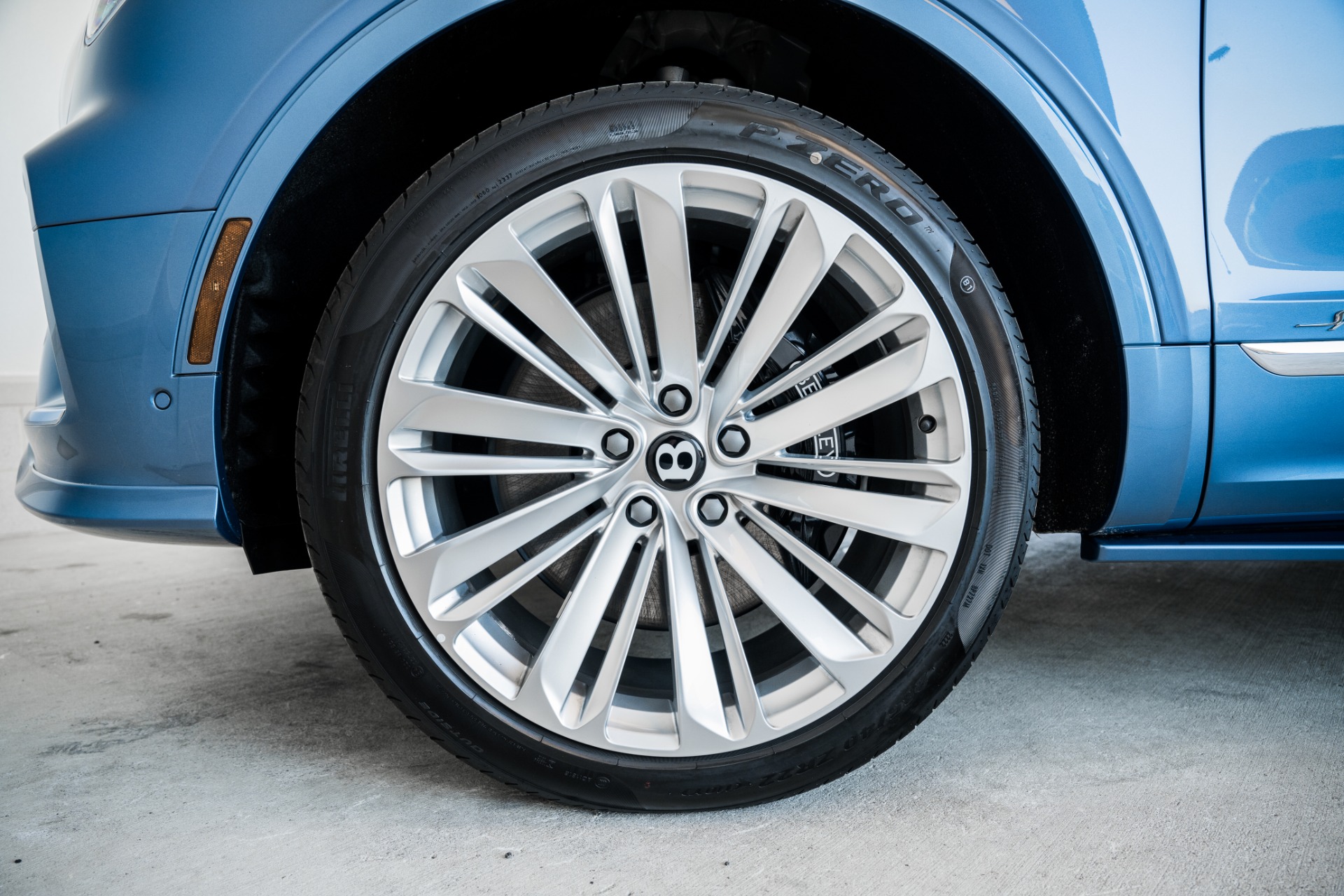New 2022 Bentley Bentayga Speed | St. Petersburg, FL