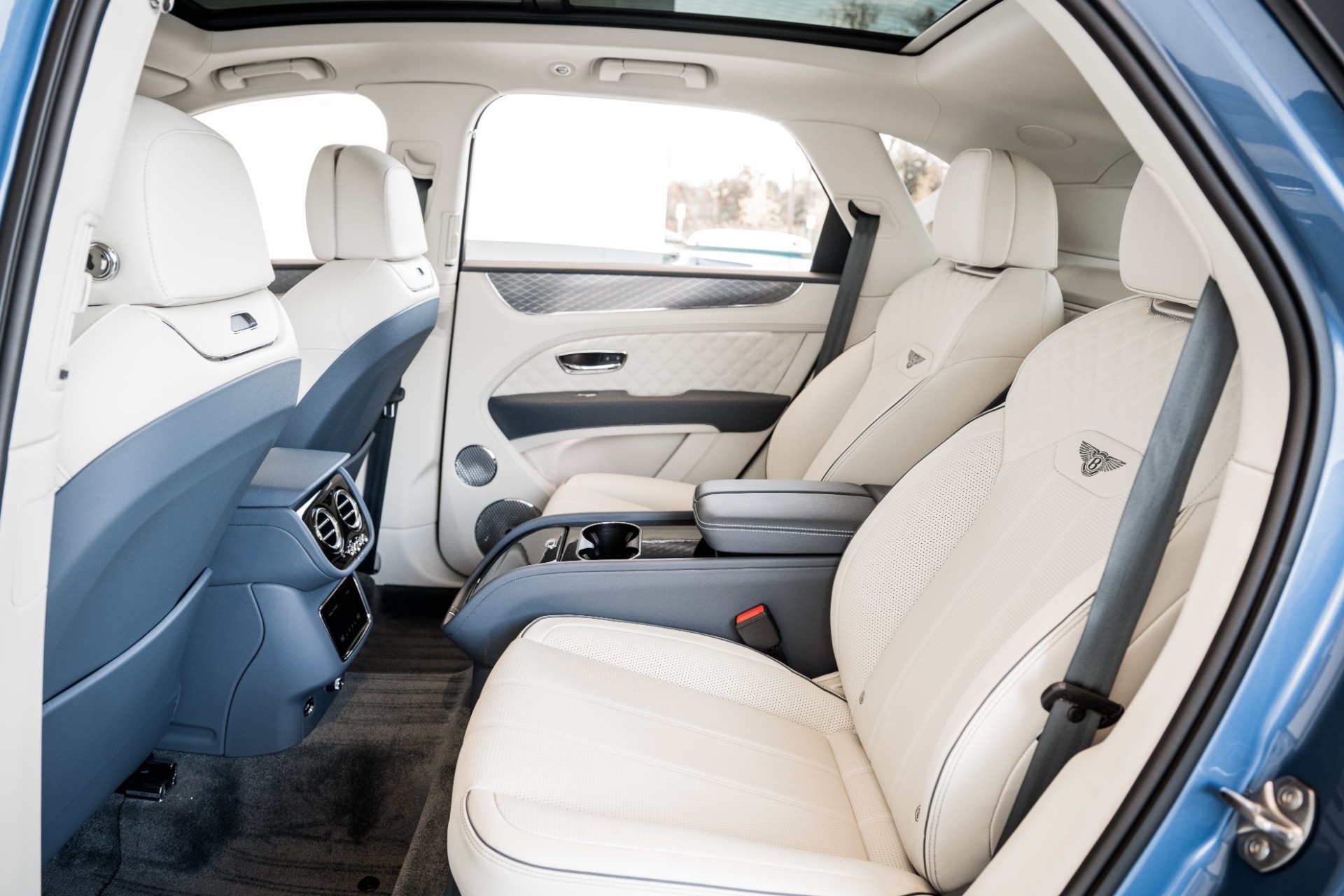 New 2022 Bentley Bentayga Speed | St. Petersburg, FL