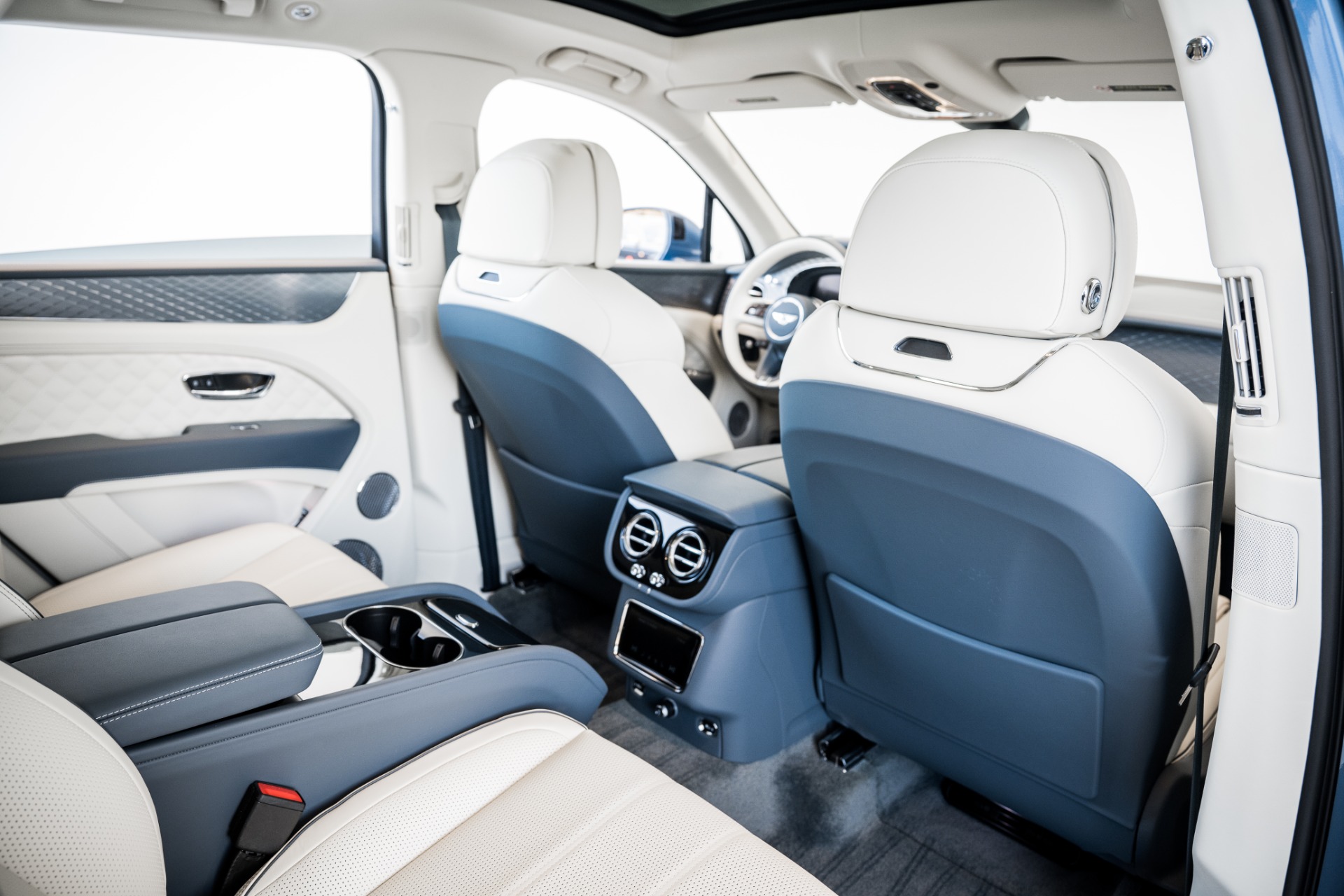 New 2022 Bentley Bentayga Speed | St. Petersburg, FL