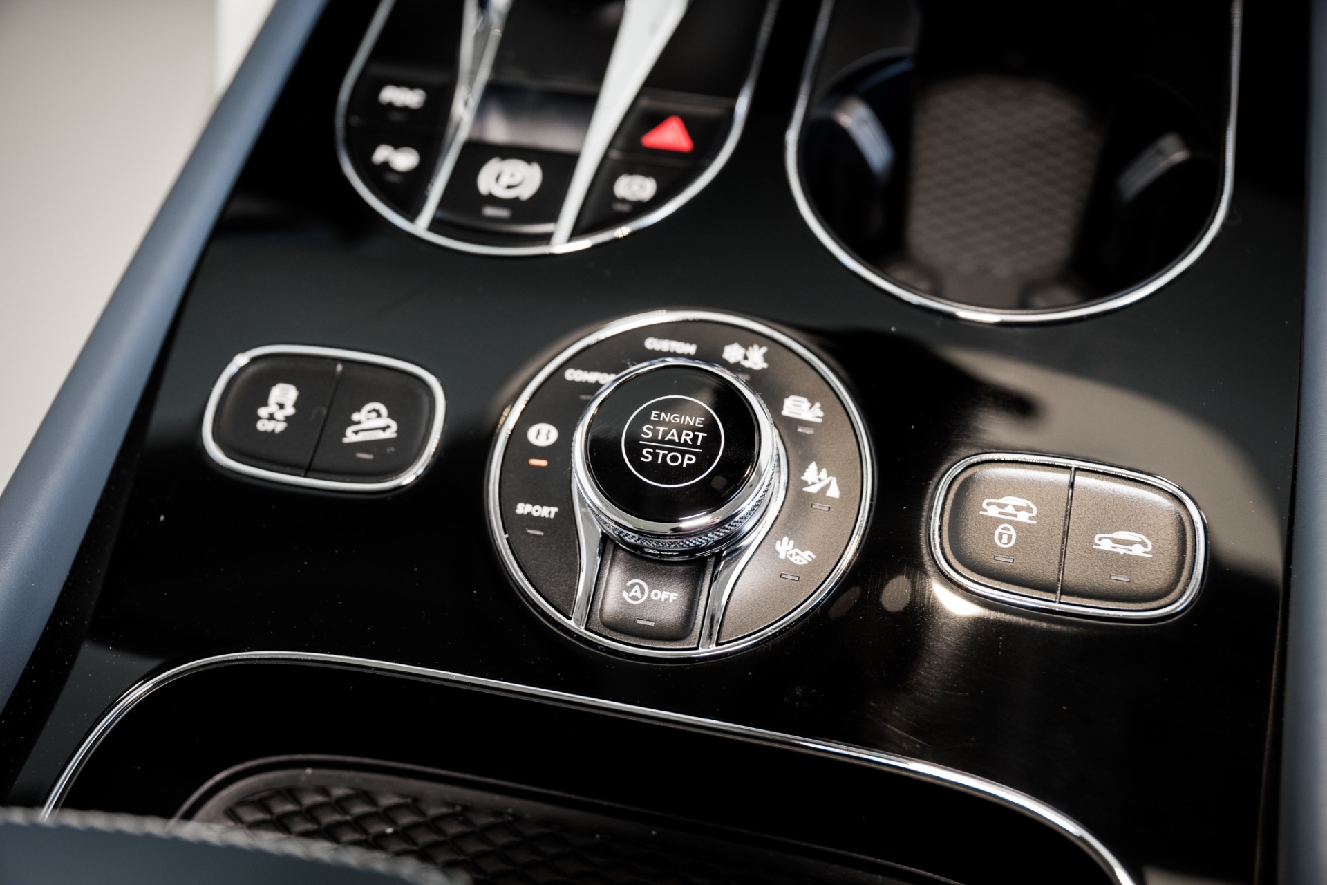 New 2022 Bentley Bentayga Speed | St. Petersburg, FL