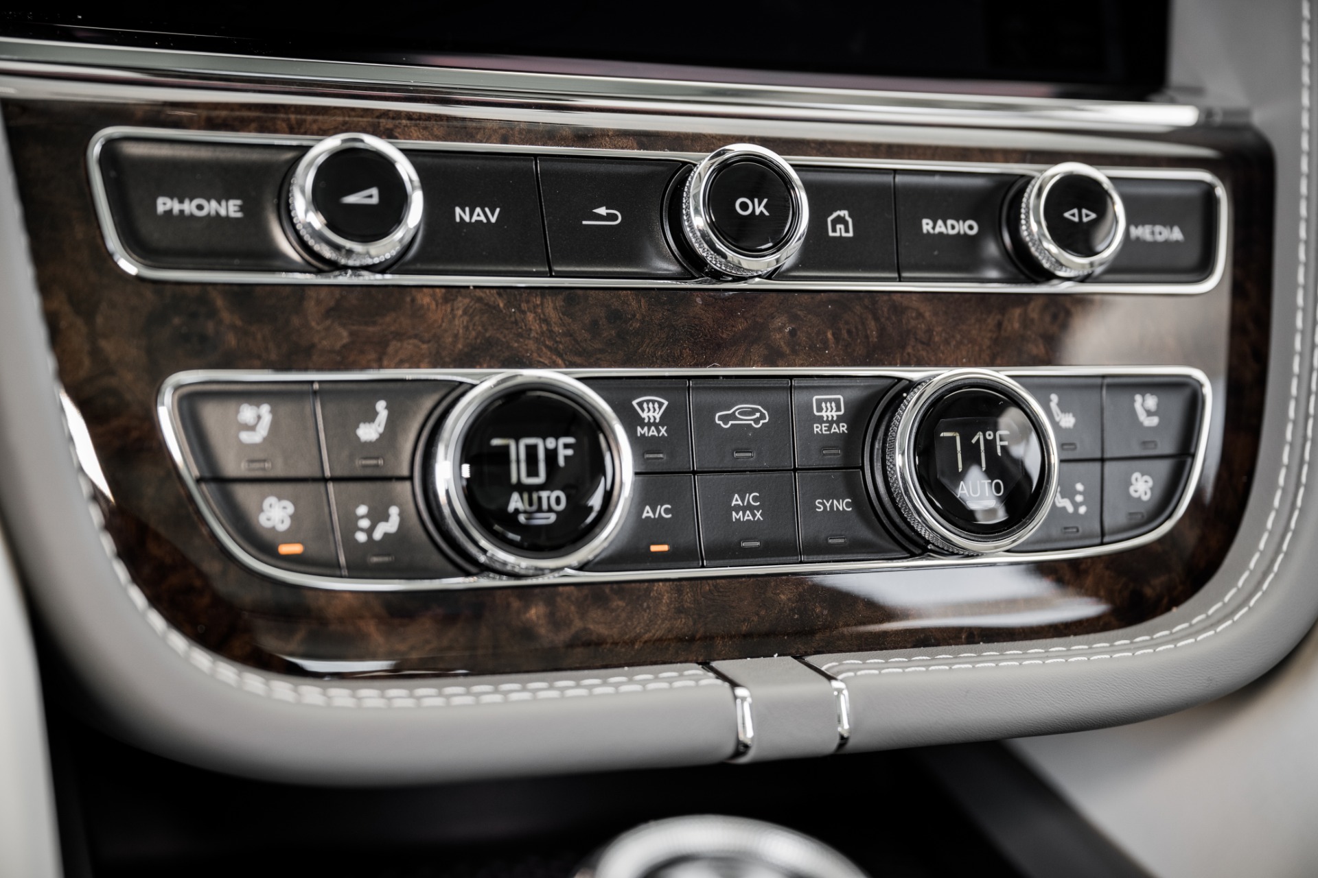 New 2022 Bentley Bentayga First Edition | St. Petersburg, FL