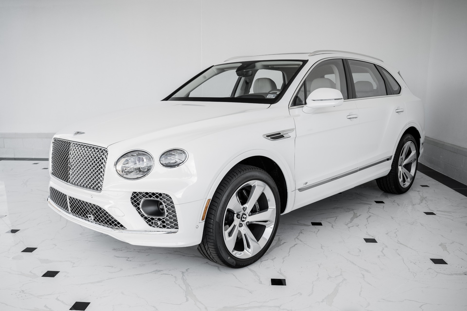 New 2022 Bentley Bentayga First Edition | St. Petersburg, FL
