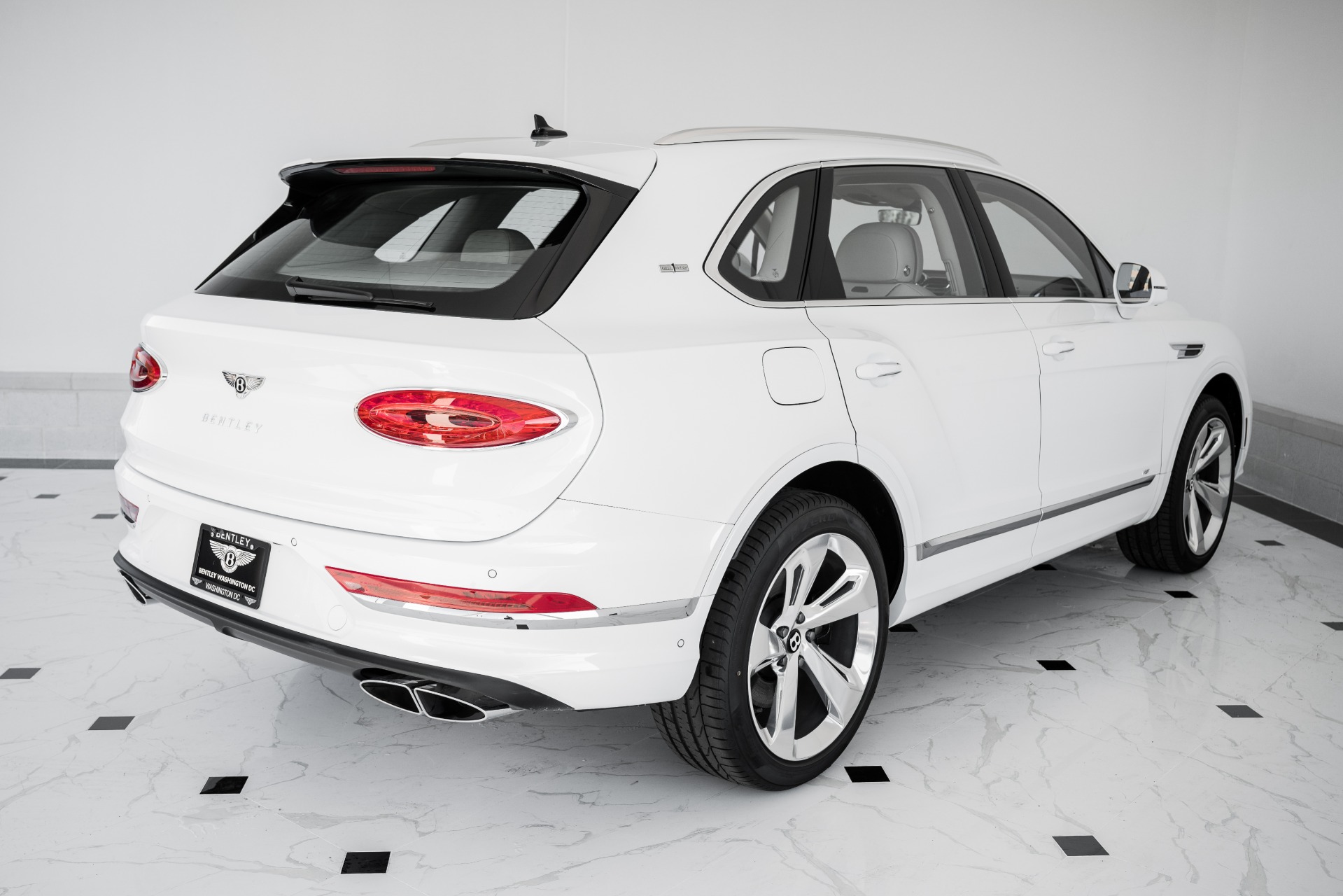 New 2022 Bentley Bentayga First Edition | St. Petersburg, FL