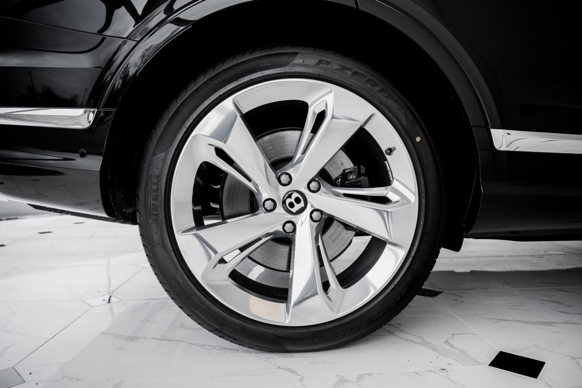 New 2023 BENTLEY BENTAYGA Extended Wheelbase Azure First Edition | St. Petersburg, FL