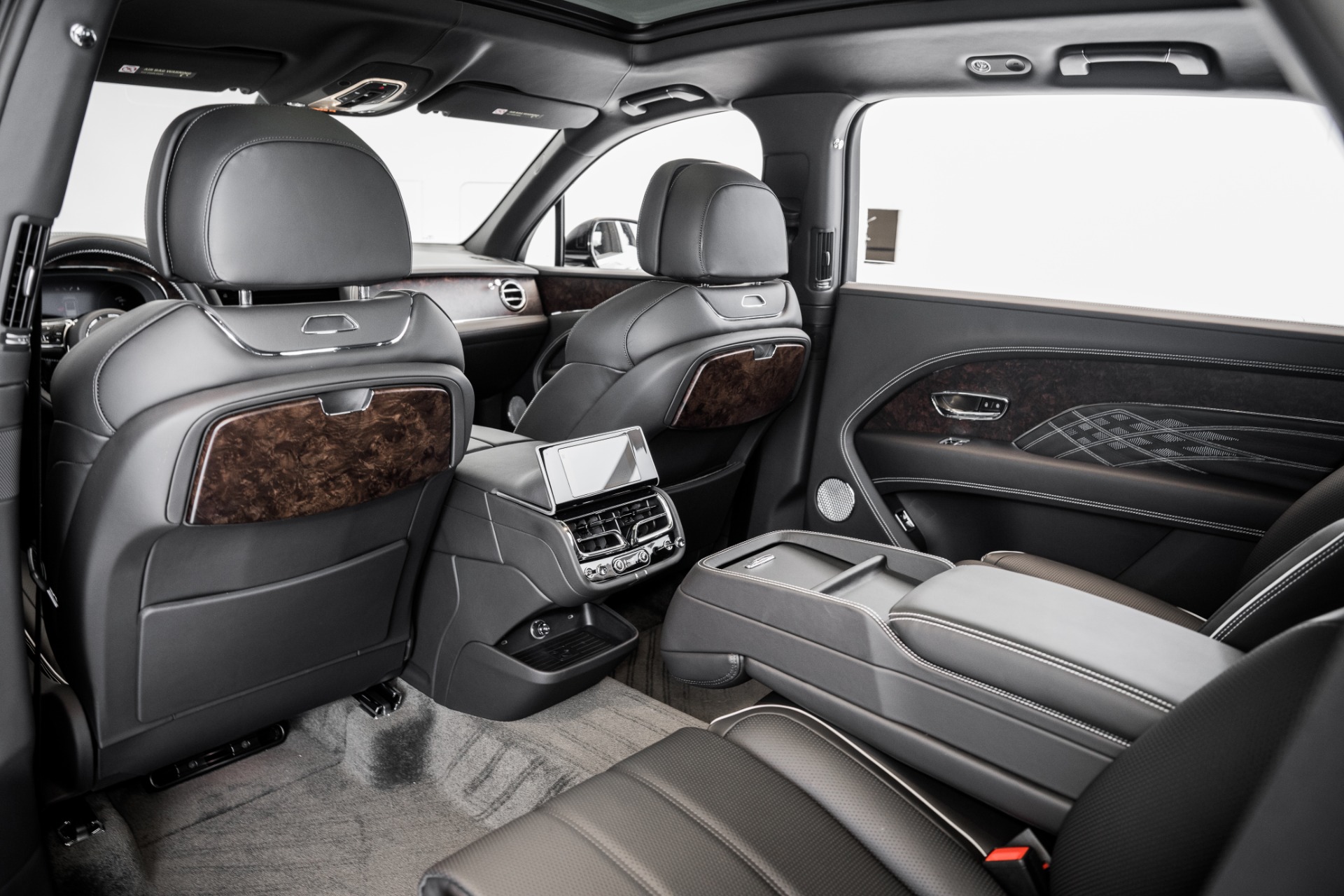 New 2023 BENTLEY BENTAYGA Extended Wheelbase Azure First Edition | St. Petersburg, FL