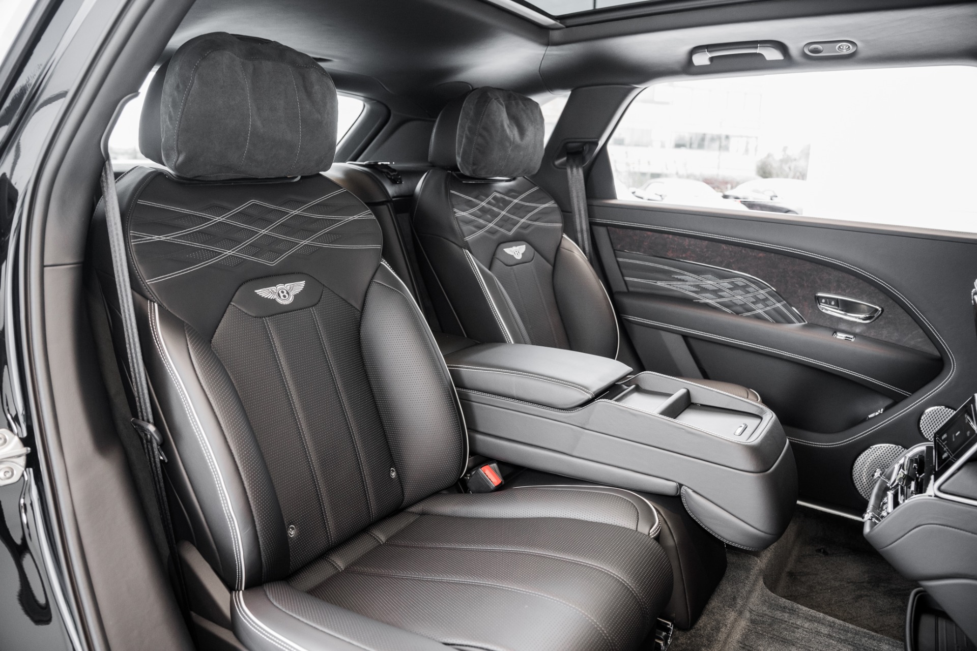 New 2023 BENTLEY BENTAYGA Extended Wheelbase Azure First Edition | St. Petersburg, FL