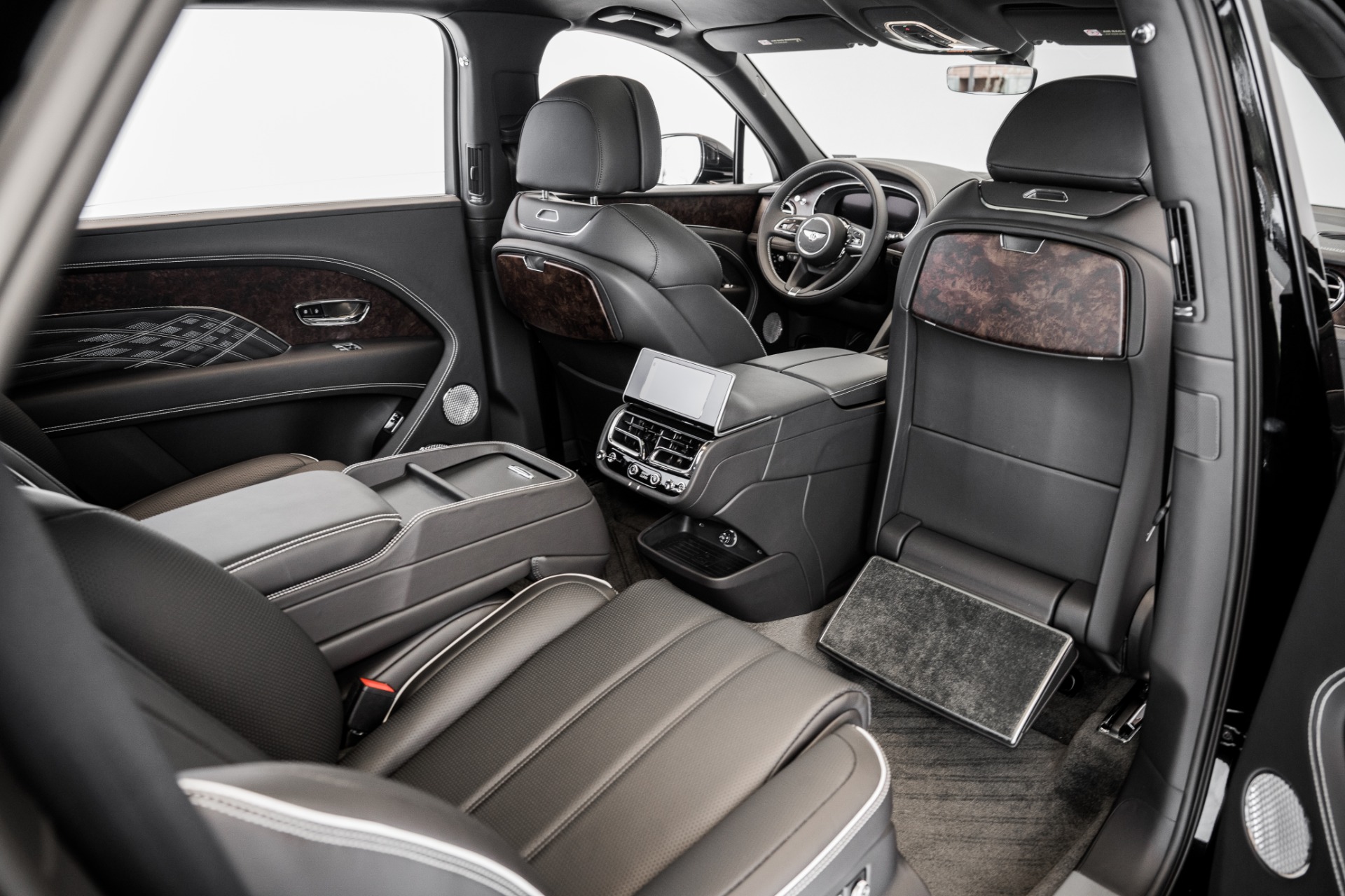 New 2023 BENTLEY BENTAYGA Extended Wheelbase Azure First Edition | St. Petersburg, FL