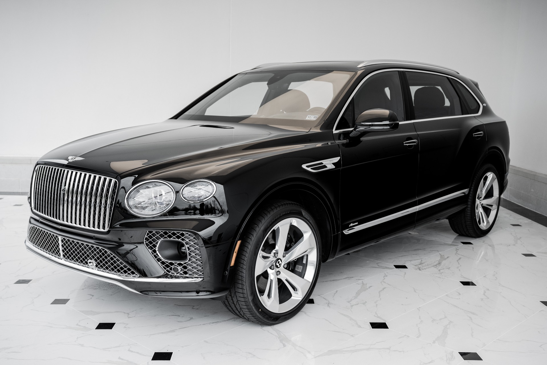 New 2023 BENTLEY BENTAYGA Extended Wheelbase Azure First Edition | St. Petersburg, FL