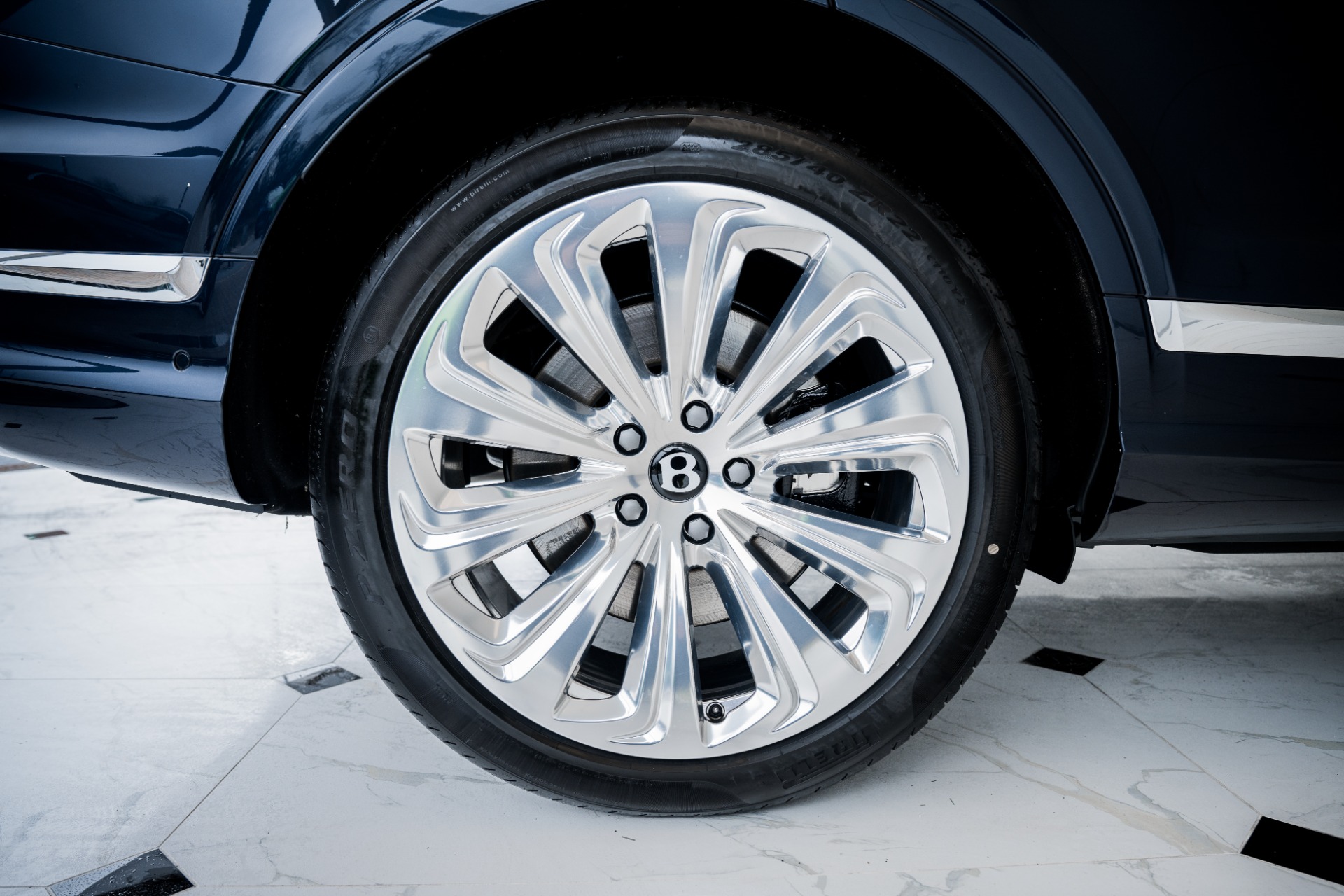 New 2023 BENTLEY BENTAYGA Extended Wheelbase Azure First Edition | St. Petersburg, FL