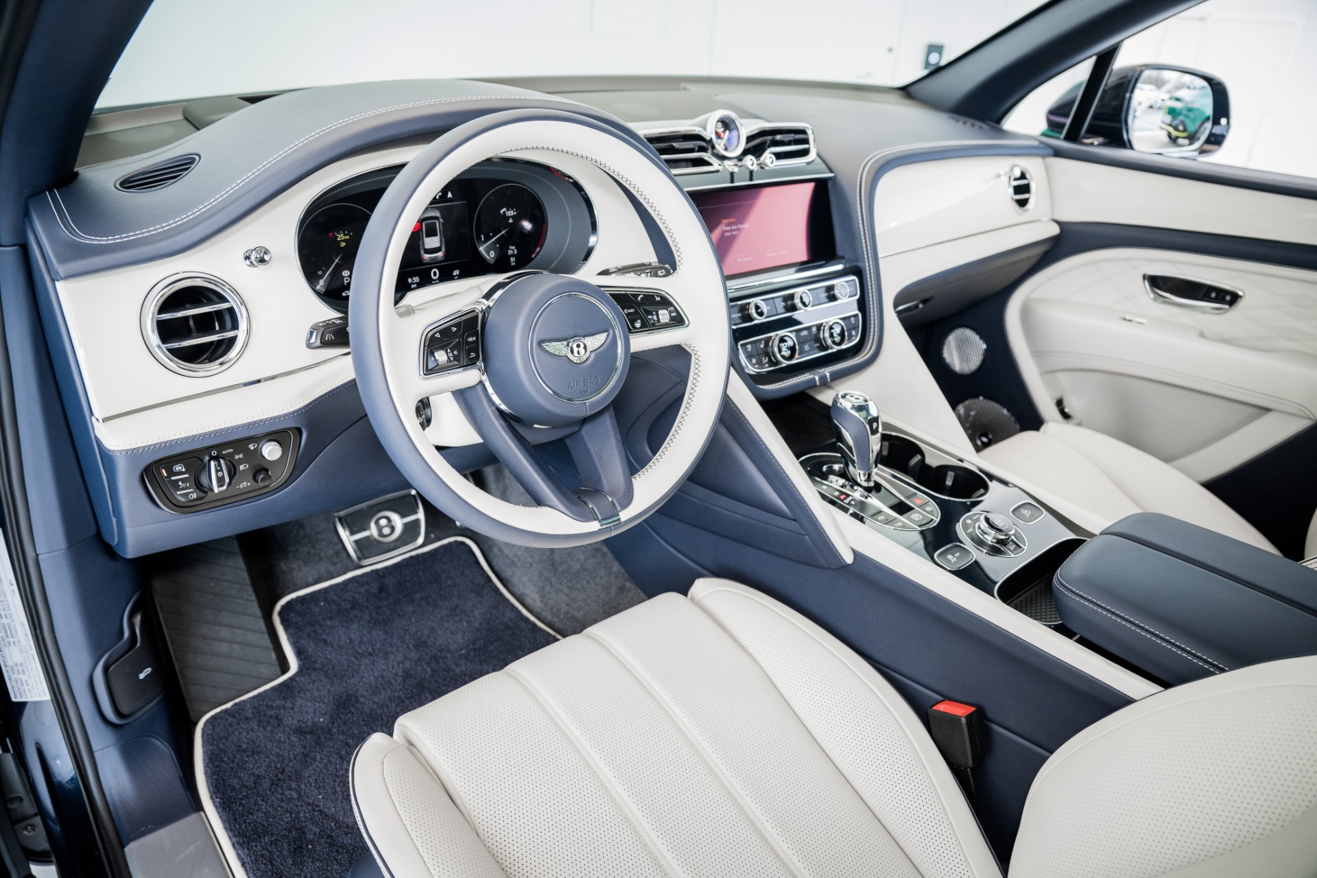 New 2023 BENTLEY BENTAYGA Extended Wheelbase Azure First Edition | St. Petersburg, FL