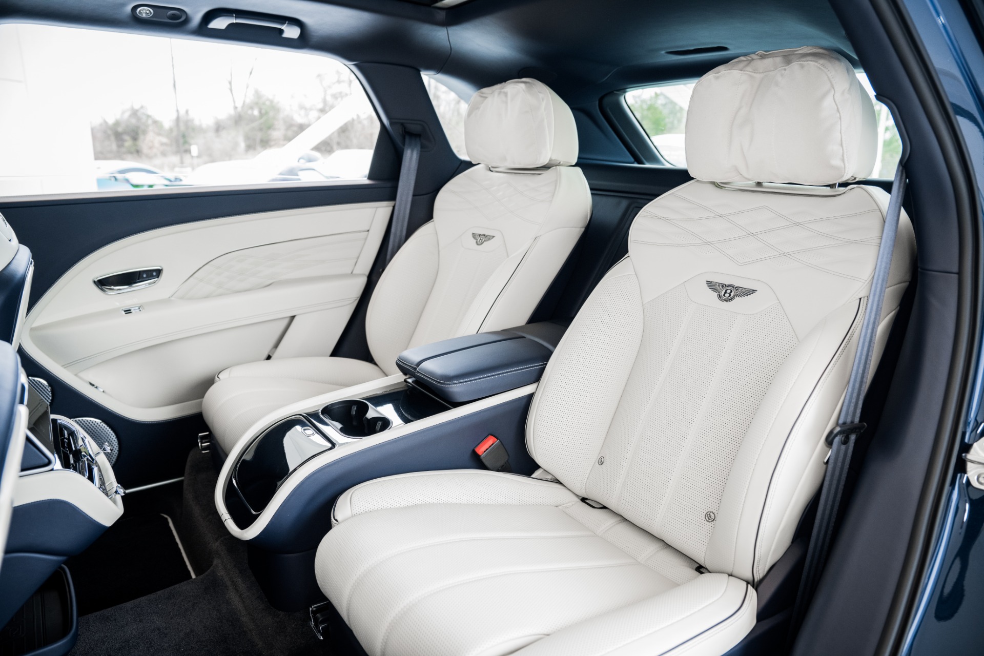 New 2023 BENTLEY BENTAYGA Extended Wheelbase Azure First Edition | St. Petersburg, FL