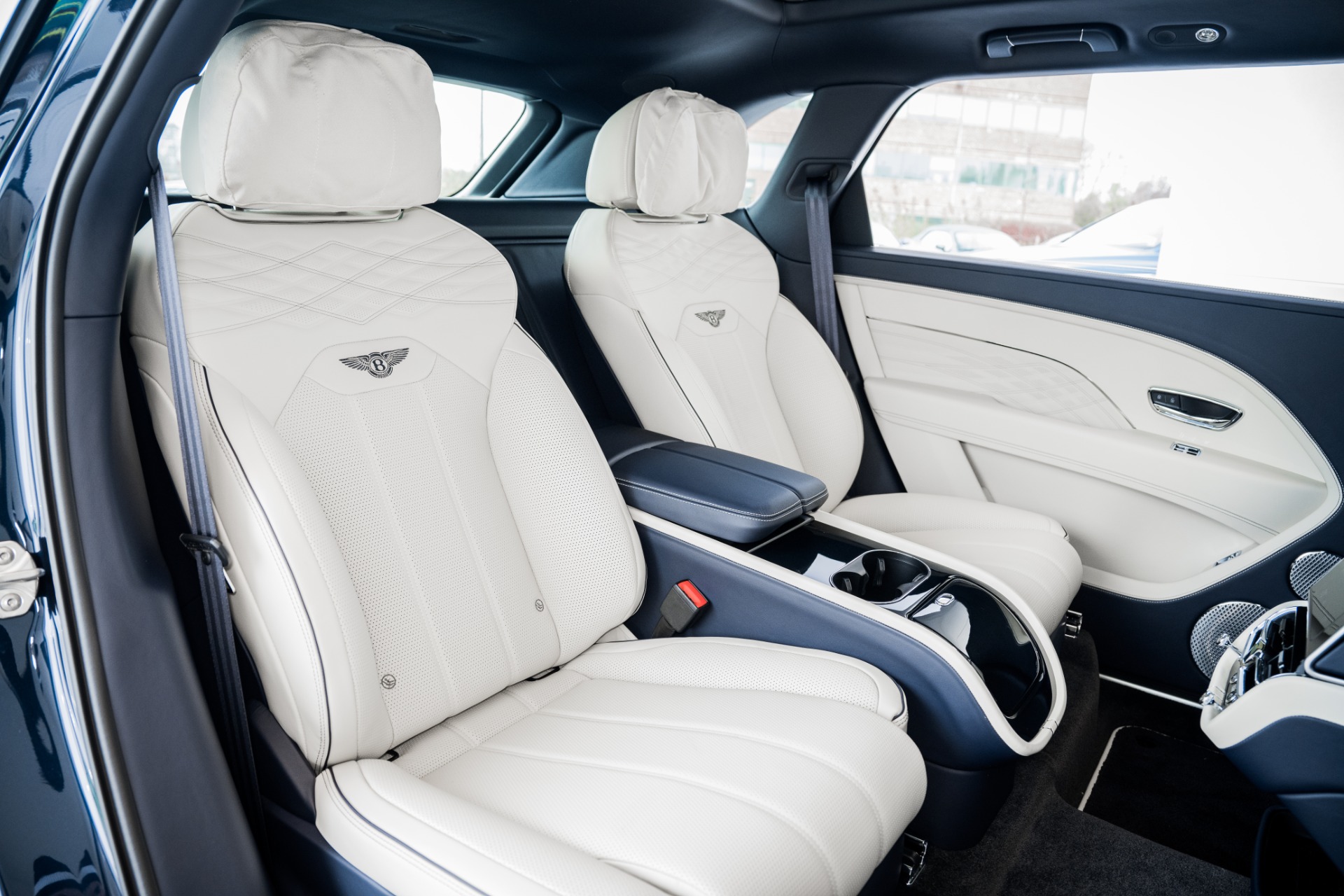 New 2023 BENTLEY BENTAYGA Extended Wheelbase Azure First Edition | St. Petersburg, FL