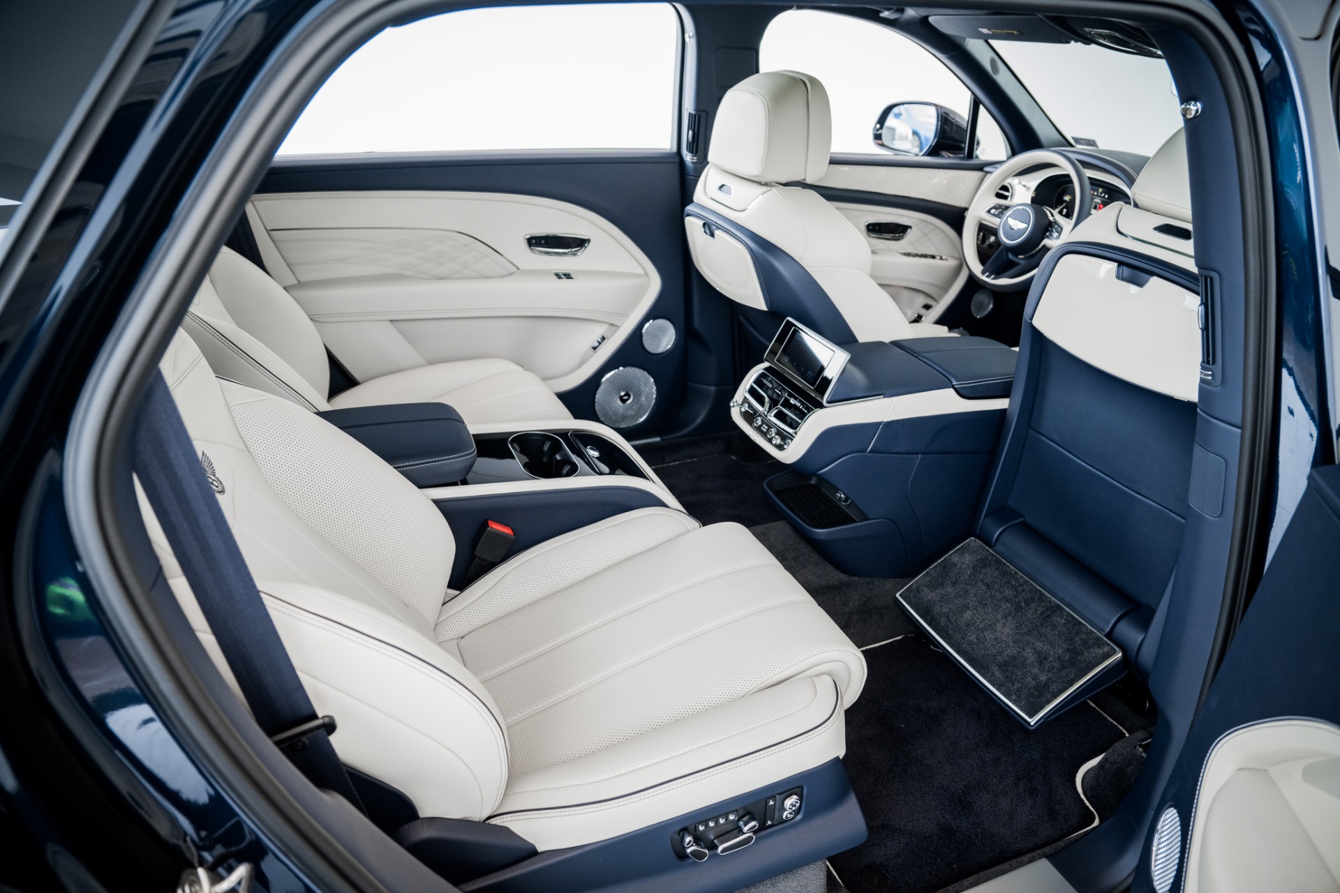 New 2023 BENTLEY BENTAYGA Extended Wheelbase Azure First Edition | St. Petersburg, FL