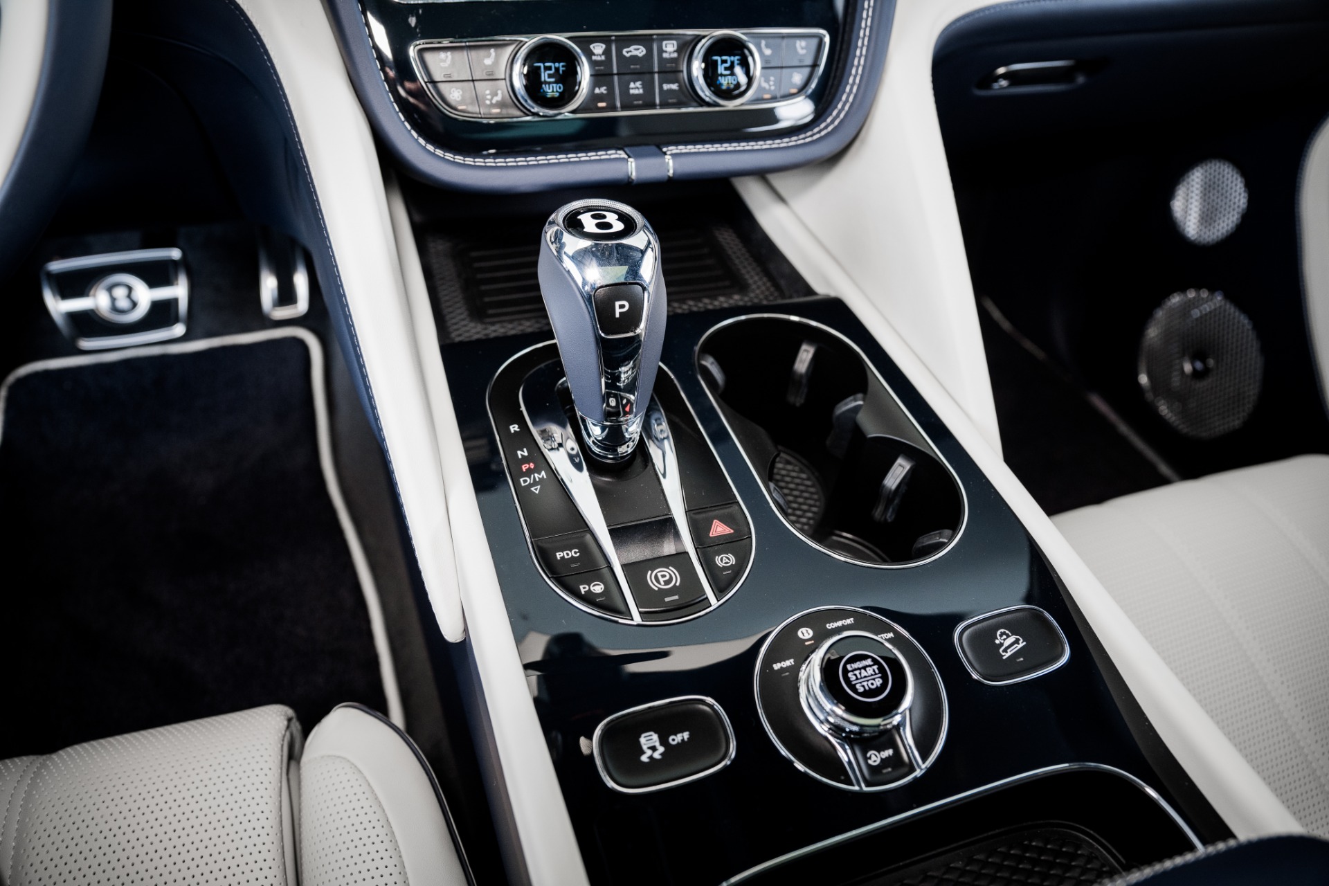 New 2023 BENTLEY BENTAYGA Extended Wheelbase Azure First Edition | St. Petersburg, FL