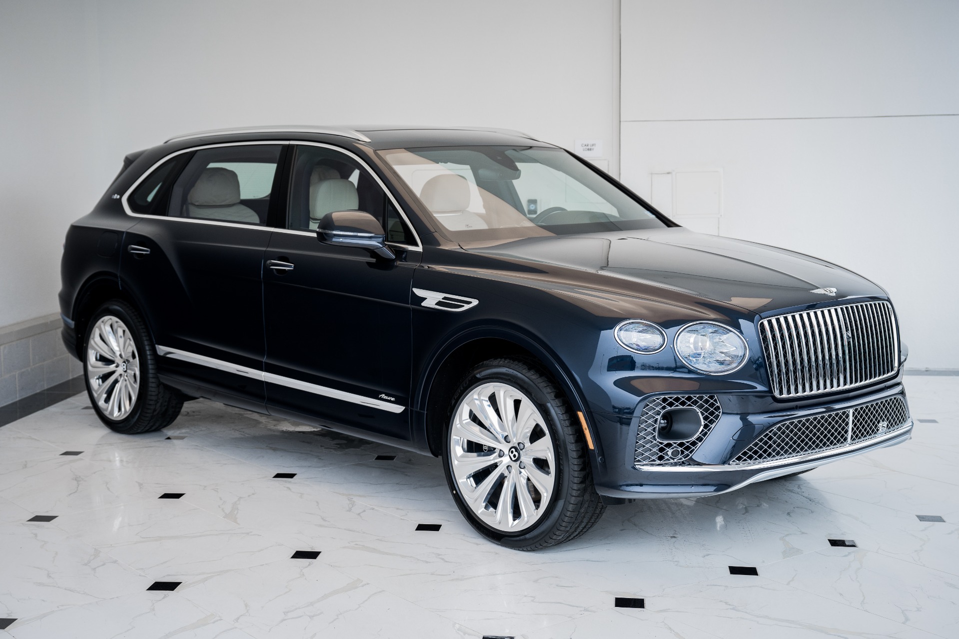 New 2023 BENTLEY BENTAYGA Extended Wheelbase Azure First Edition | St. Petersburg, FL