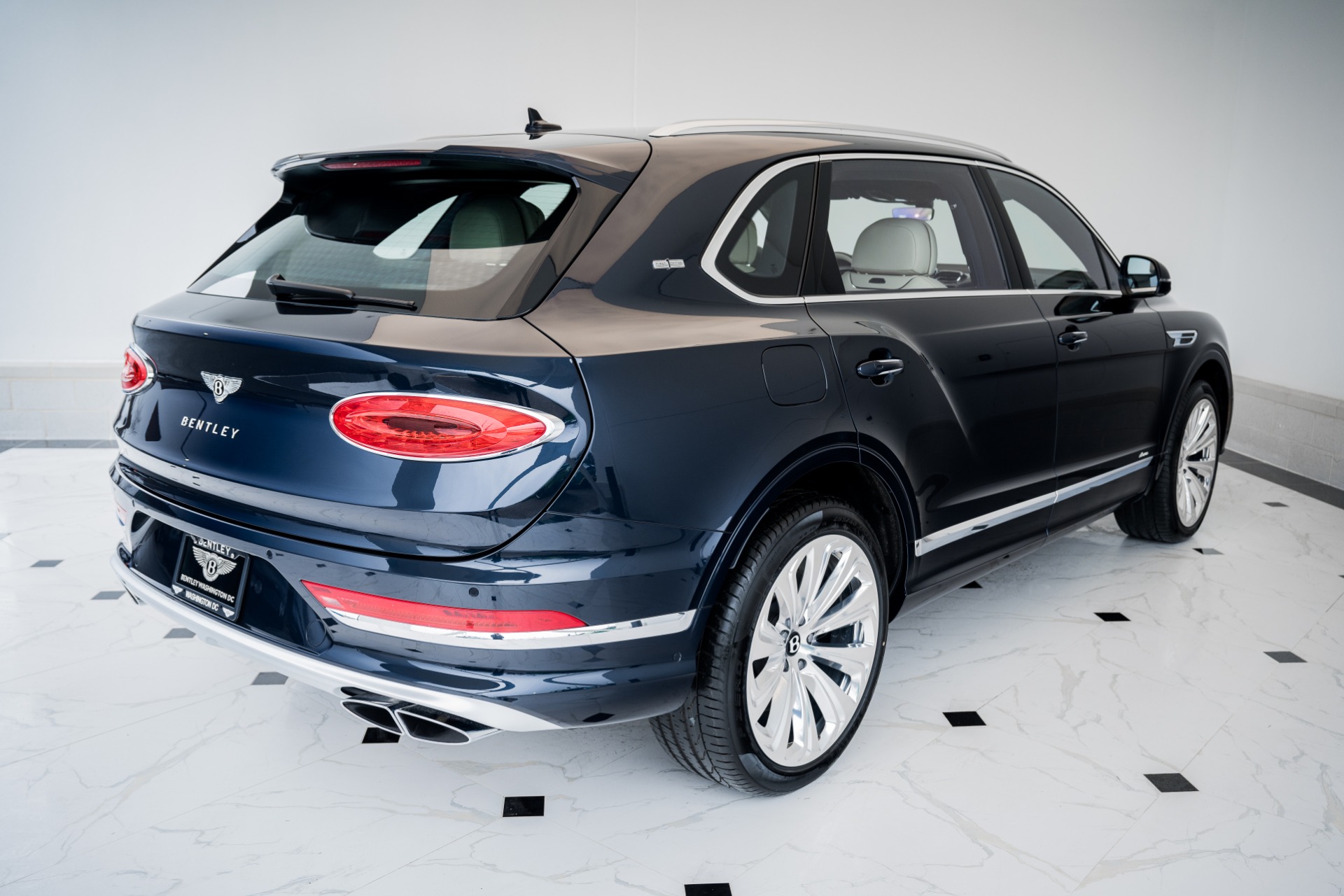 New 2023 BENTLEY BENTAYGA Extended Wheelbase Azure First Edition | St. Petersburg, FL