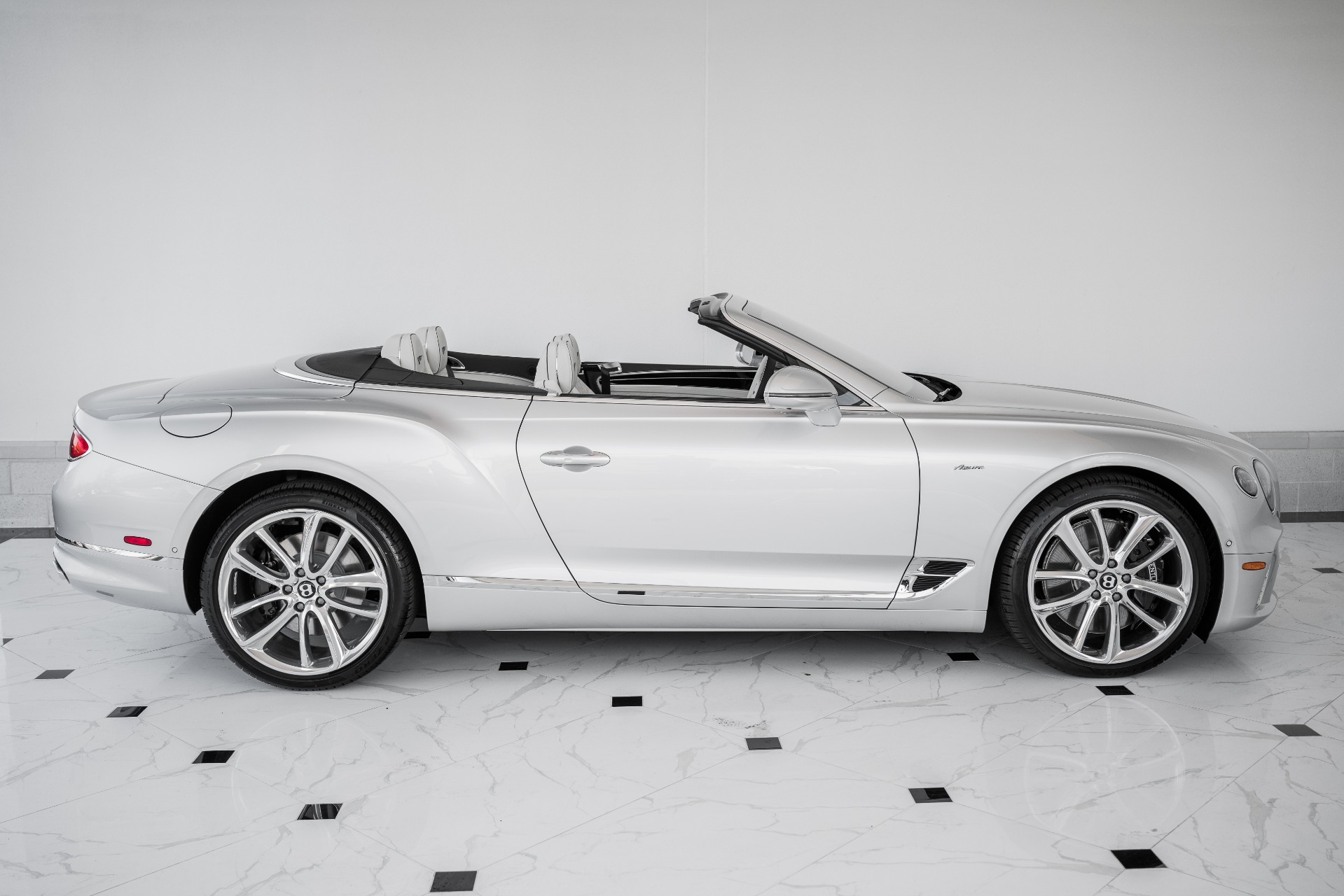 New 2023 BENTLEY CONTINENTAL GTC AZURE | St. Petersburg, FL