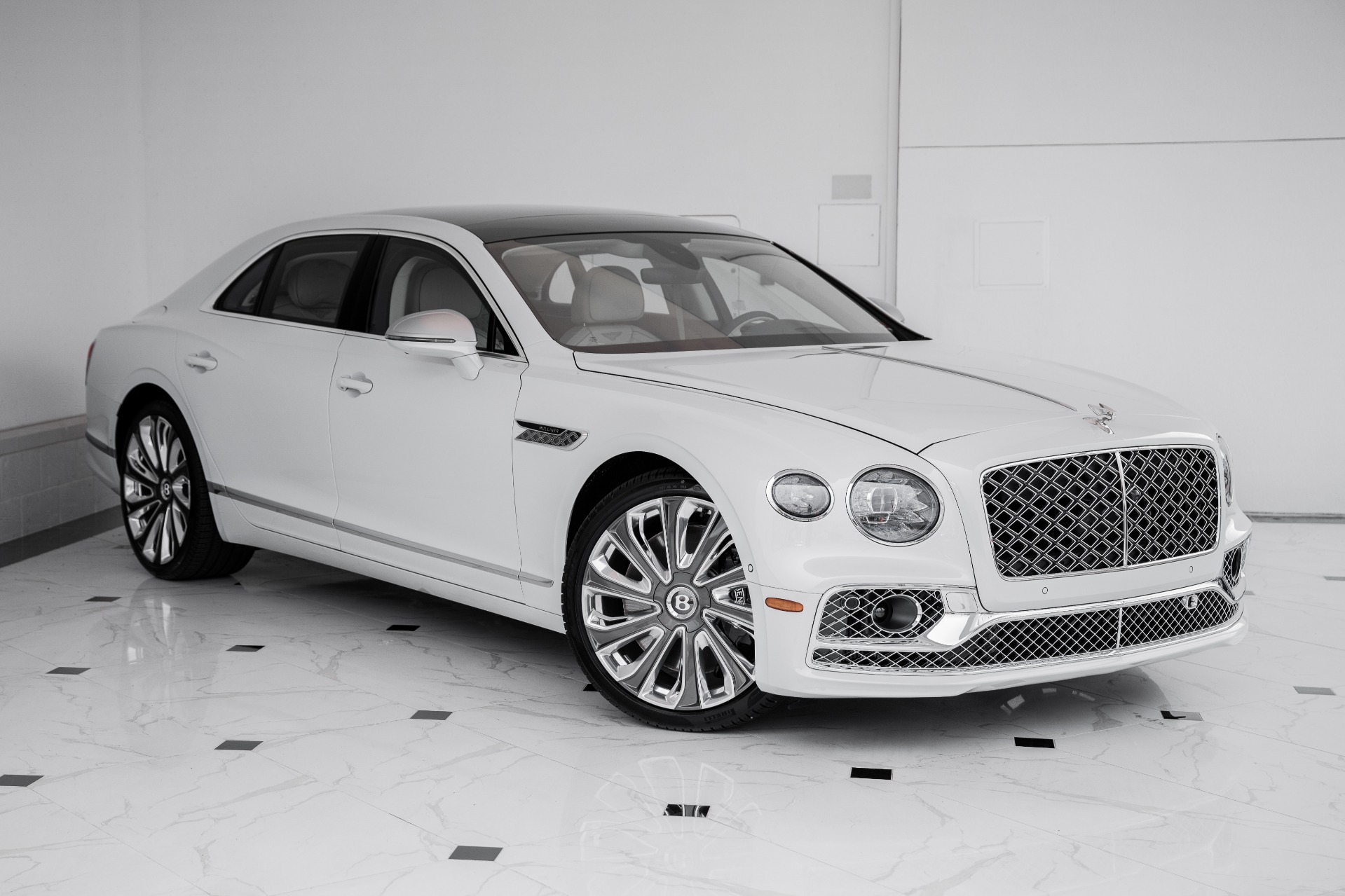 New 2023 Bentley Flying Spur Mulliner V8 | St. Petersburg, FL