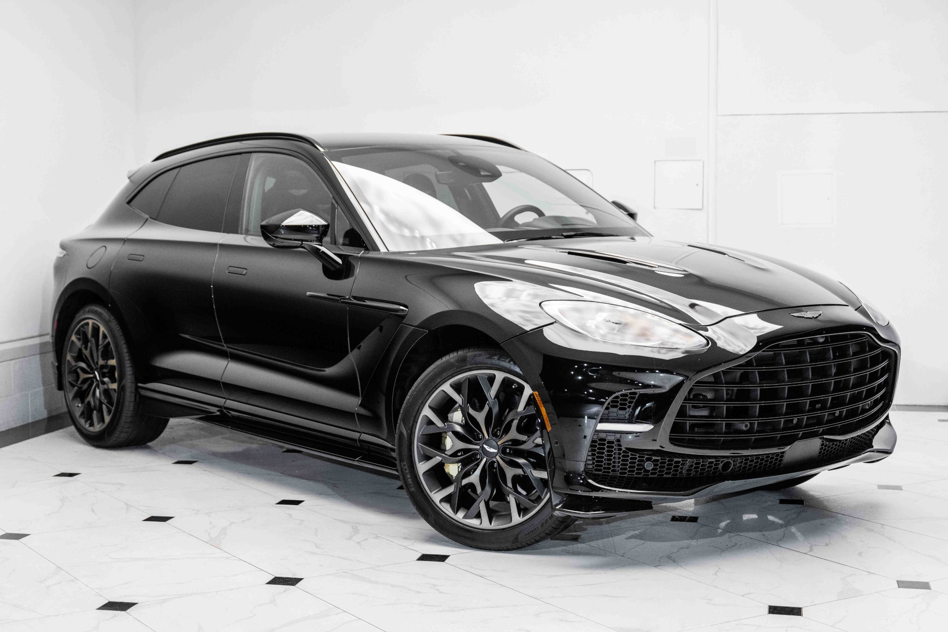 Used 2023 Aston Martin DBX 707 | St. Petersburg, FL