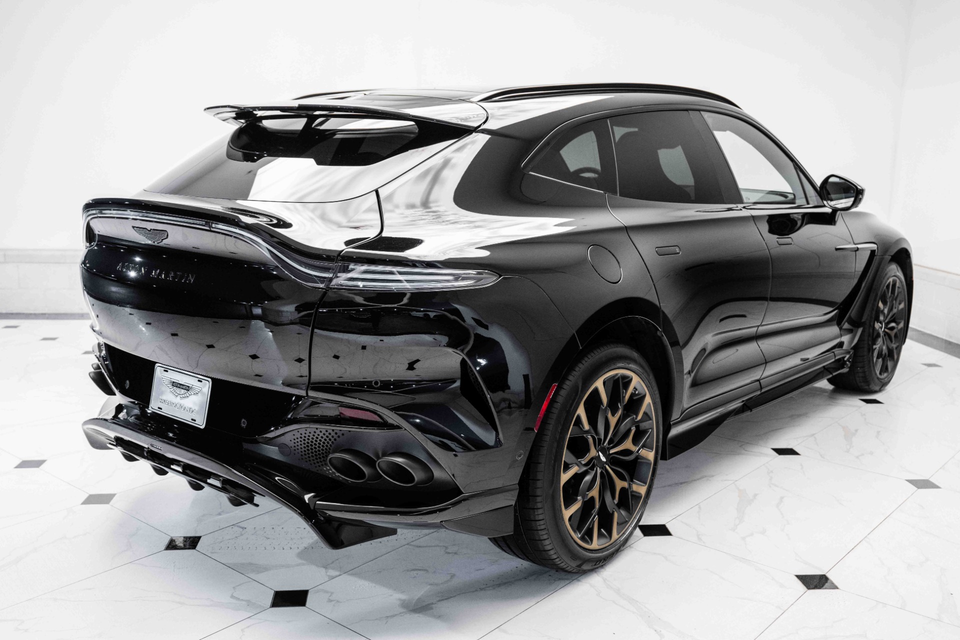 Used 2023 Aston Martin DBX 707 | St. Petersburg, FL