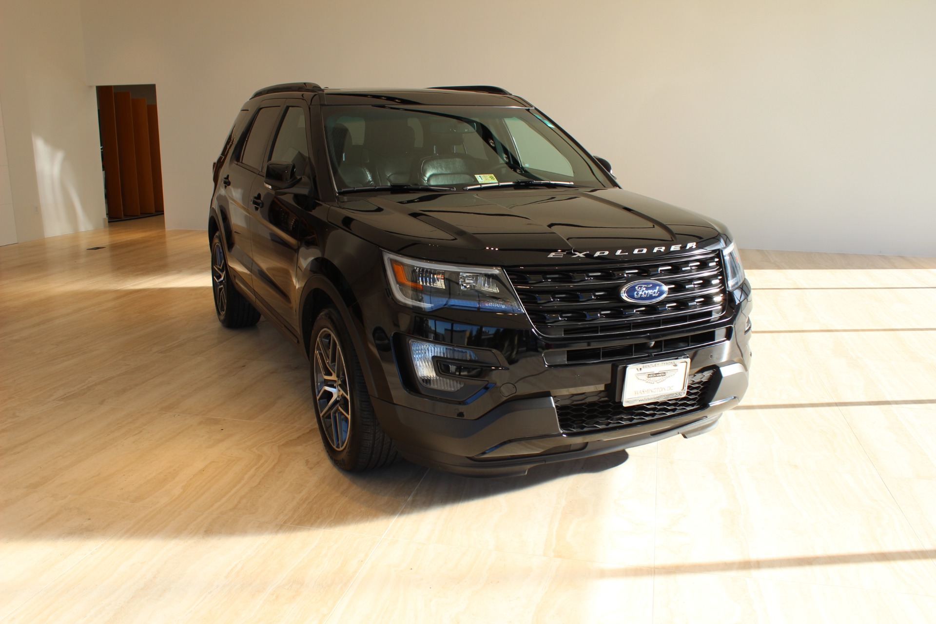 16 Ford Explorer Sport Stock 7nca For Sale Near Vienna Va Va Ford Dealer For Sale In Vienna Va 7nca Exclusive Automotive Group 16 Ford Explorer Sport Stock 7nca For Sale Near Vienna Va Va Ford Dealer For Sale In Vienna Va 7nca Exclusive Automotive Group