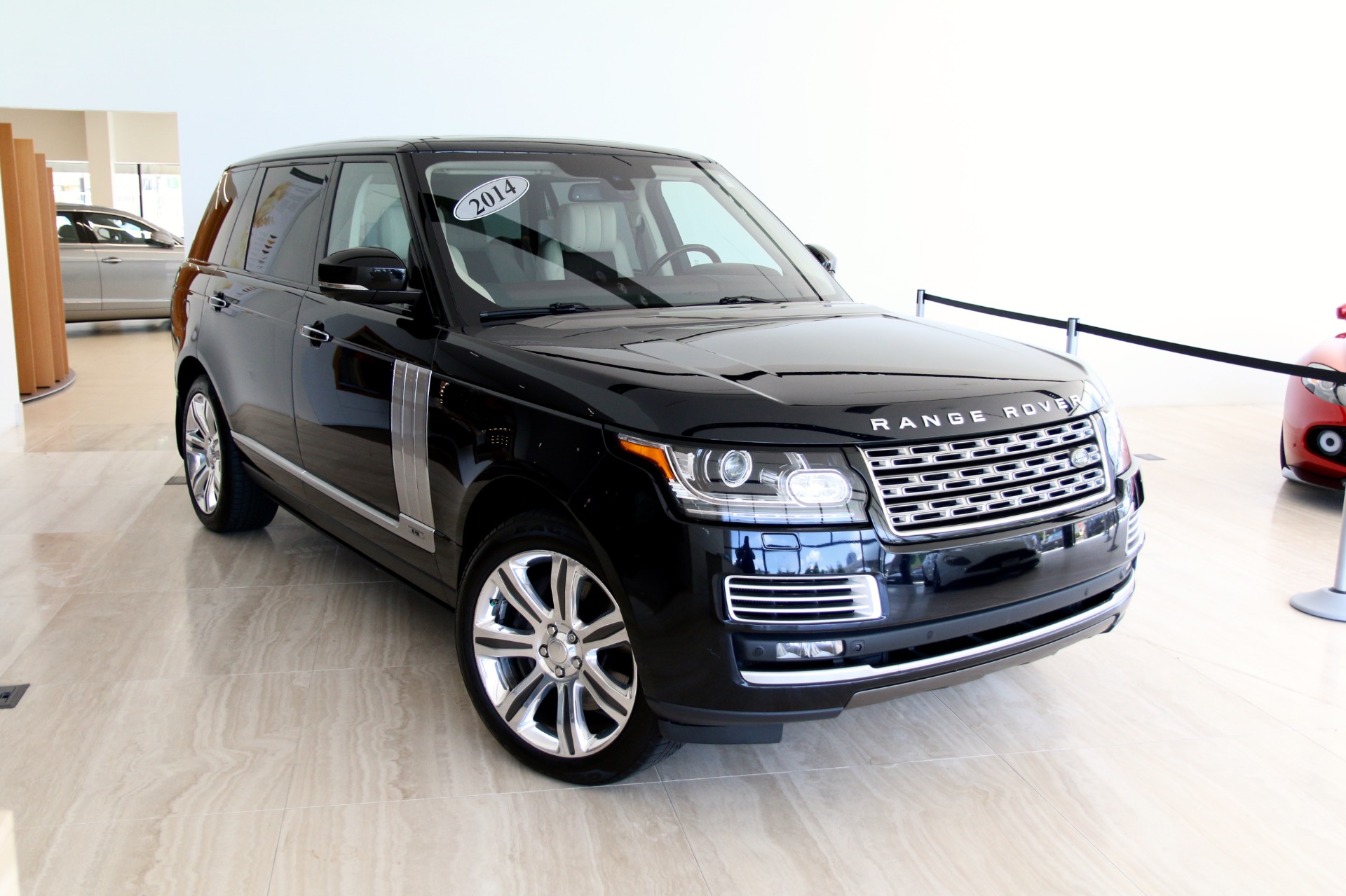 Range rover autobiography black deals