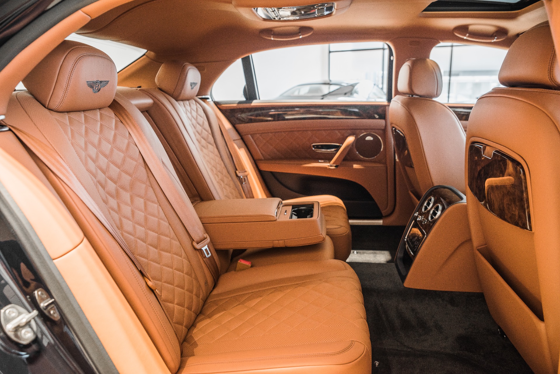 Bentley Flying Spur 2018 Interior | Cabinets Matttroy