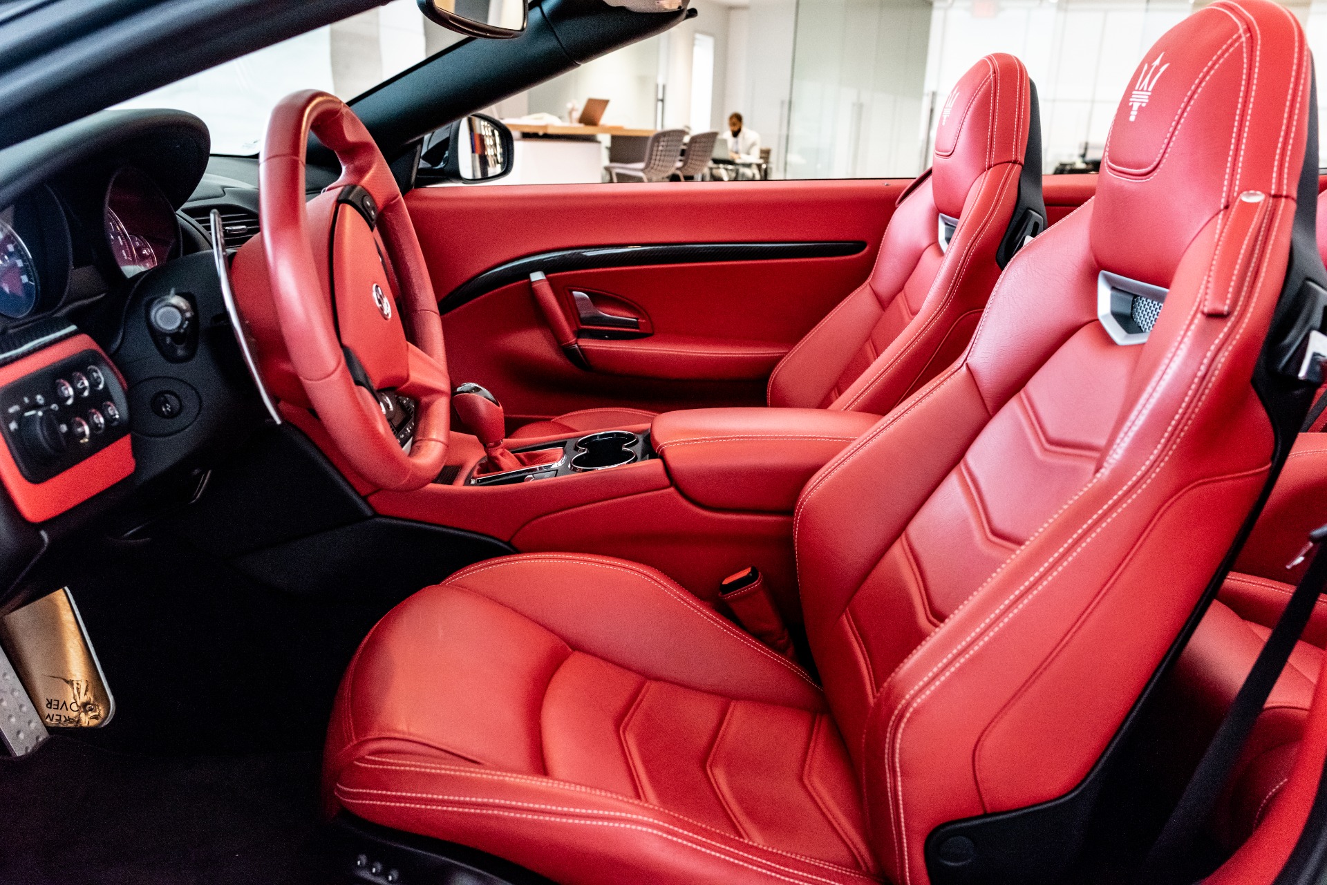 2022 Maserati Granturismo Convertible Interior