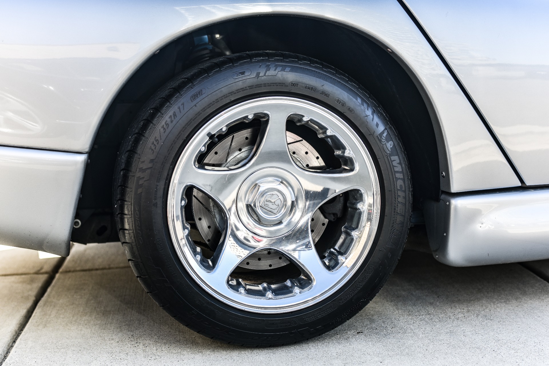 ティーズ ページ. 1998 Dodge Viper GTS GT2 Championship Edition for sale on