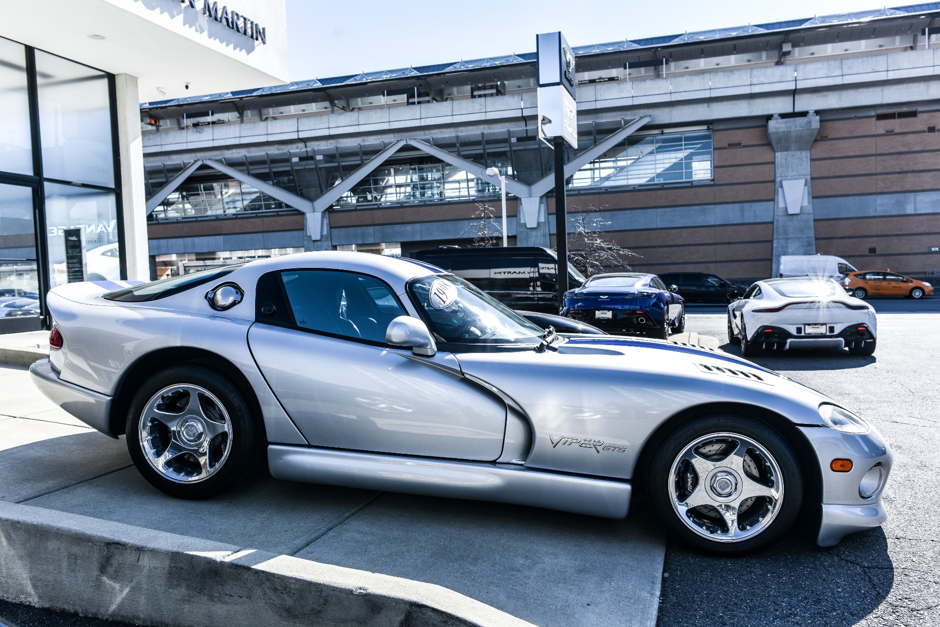 ティーズ ページ… AUCTION: 1998 Dodge Viper GTS GT2 Championship Edition