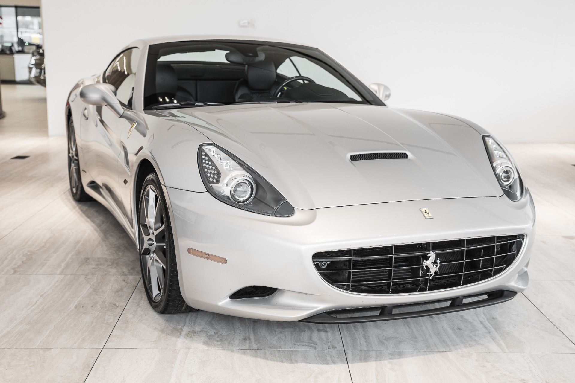 Used-2009-Ferrari-California-