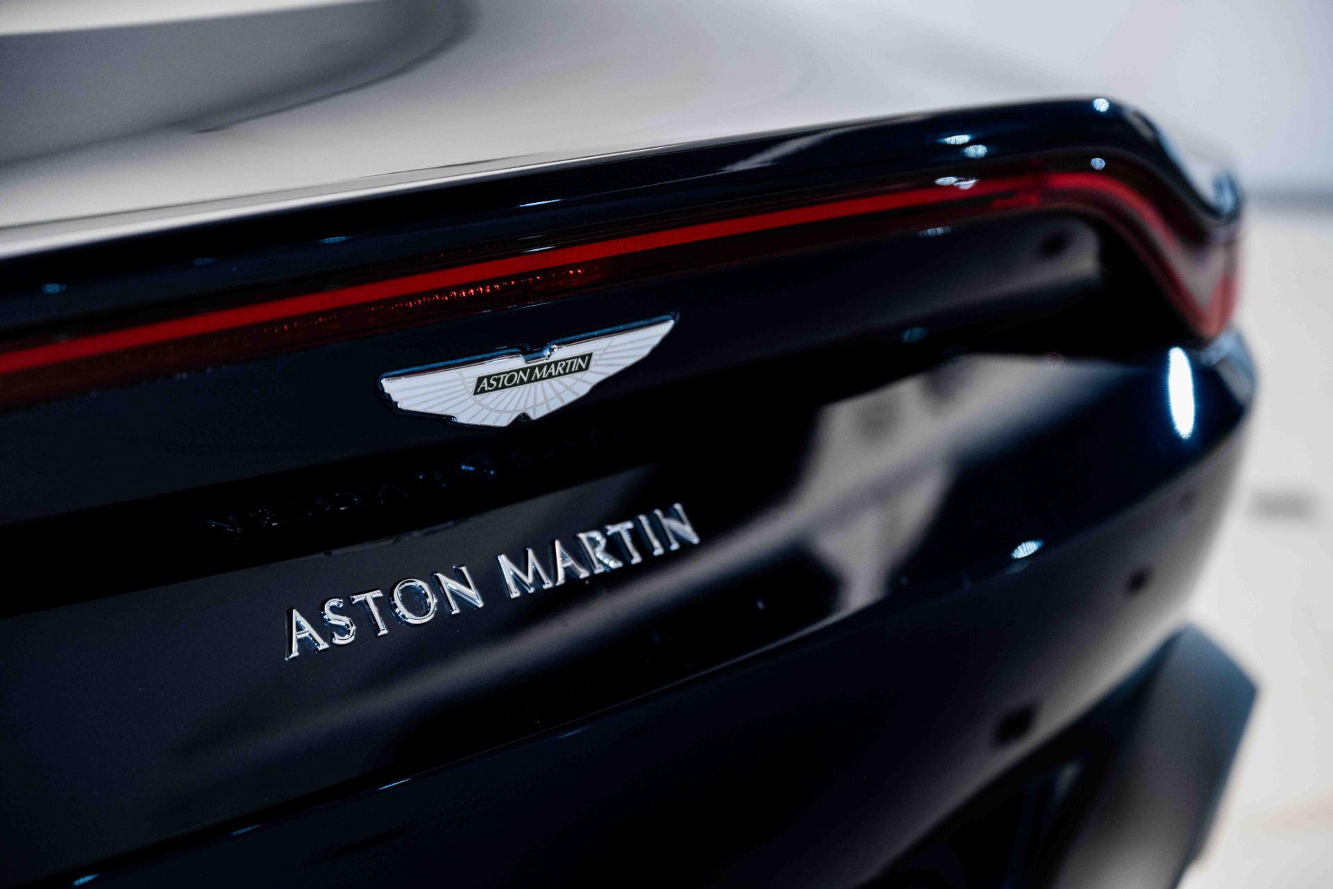 Used 2020 Aston Martin Vantage V8 Coupe For Sale | Exclusive