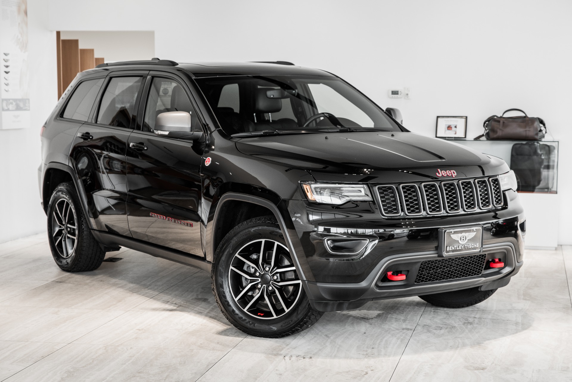 Used 2019 Jeep Grand Cherokee Trailhawk For Sale (Sold) Exclusive
