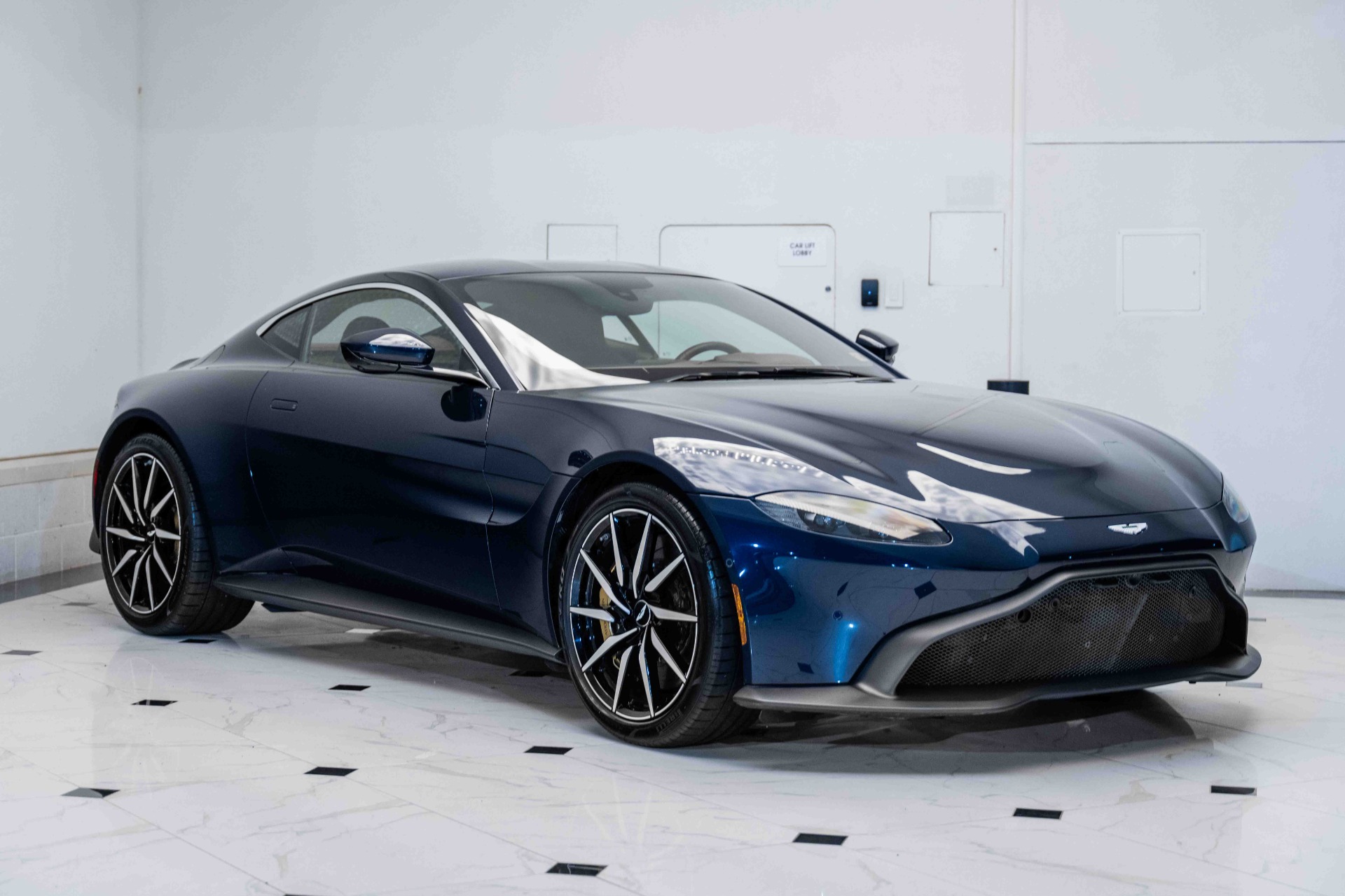 Used 2019 Aston Martin Vantage V8 COUPE For Sale | Exclusive