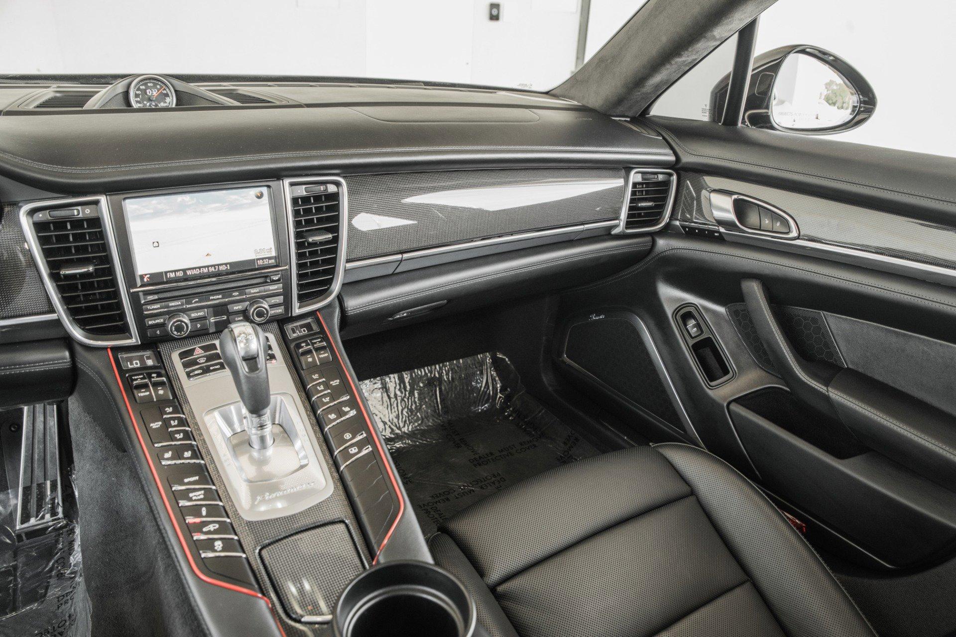 Porsche Panamera いや Turbo Executive 内装パネル 