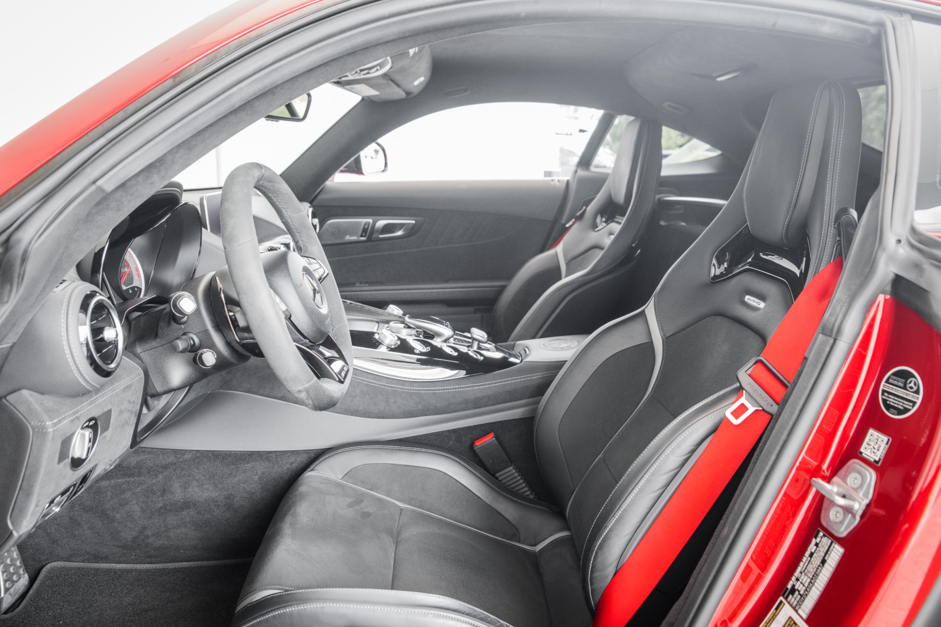 Used-2019-Mercedes-Benz-AMG-GT