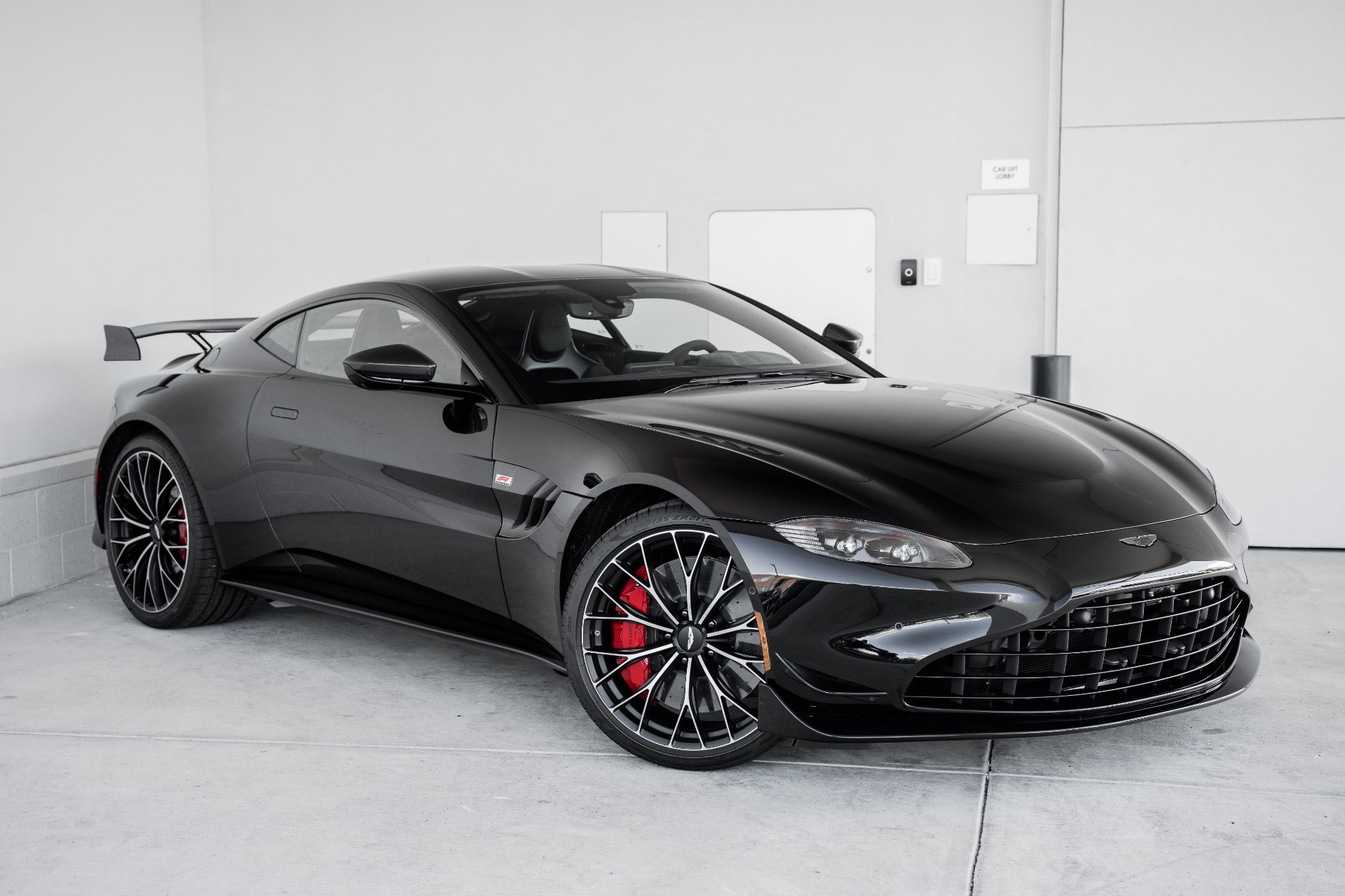 New 2023 Aston Martin Vantage For Sale | Exclusive Automotive