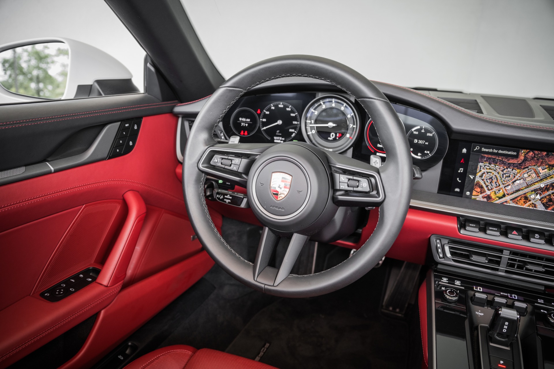 Porsche 911 Carrera 2022 Interior