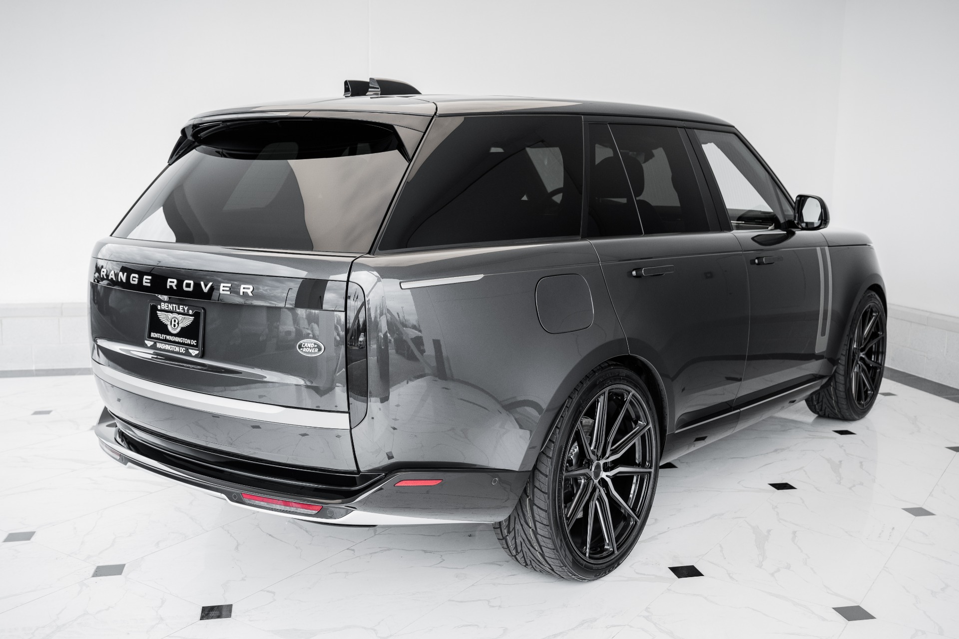 Used 2023 Land Rover Range Rover SE For Sale (Sold) | Lotus