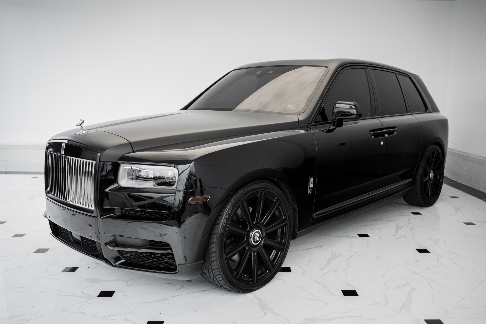 Pre-Owned 2019 Rolls-Royce Cullinan For Sale ()