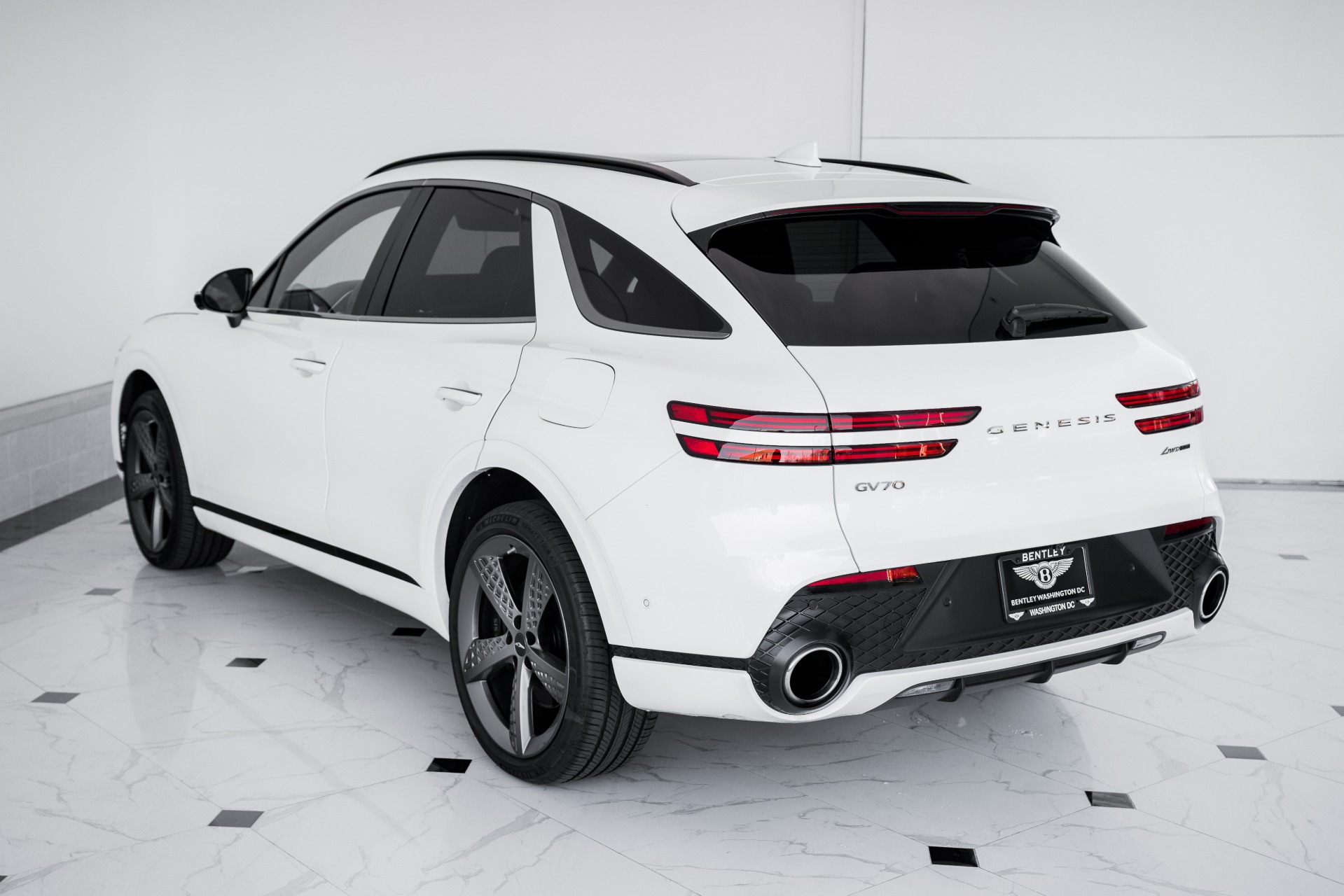 【​限​定​販​売​】 3.5T GV70 Genesis 2023 Used Sport (Sold Sale For コニファー・針葉樹