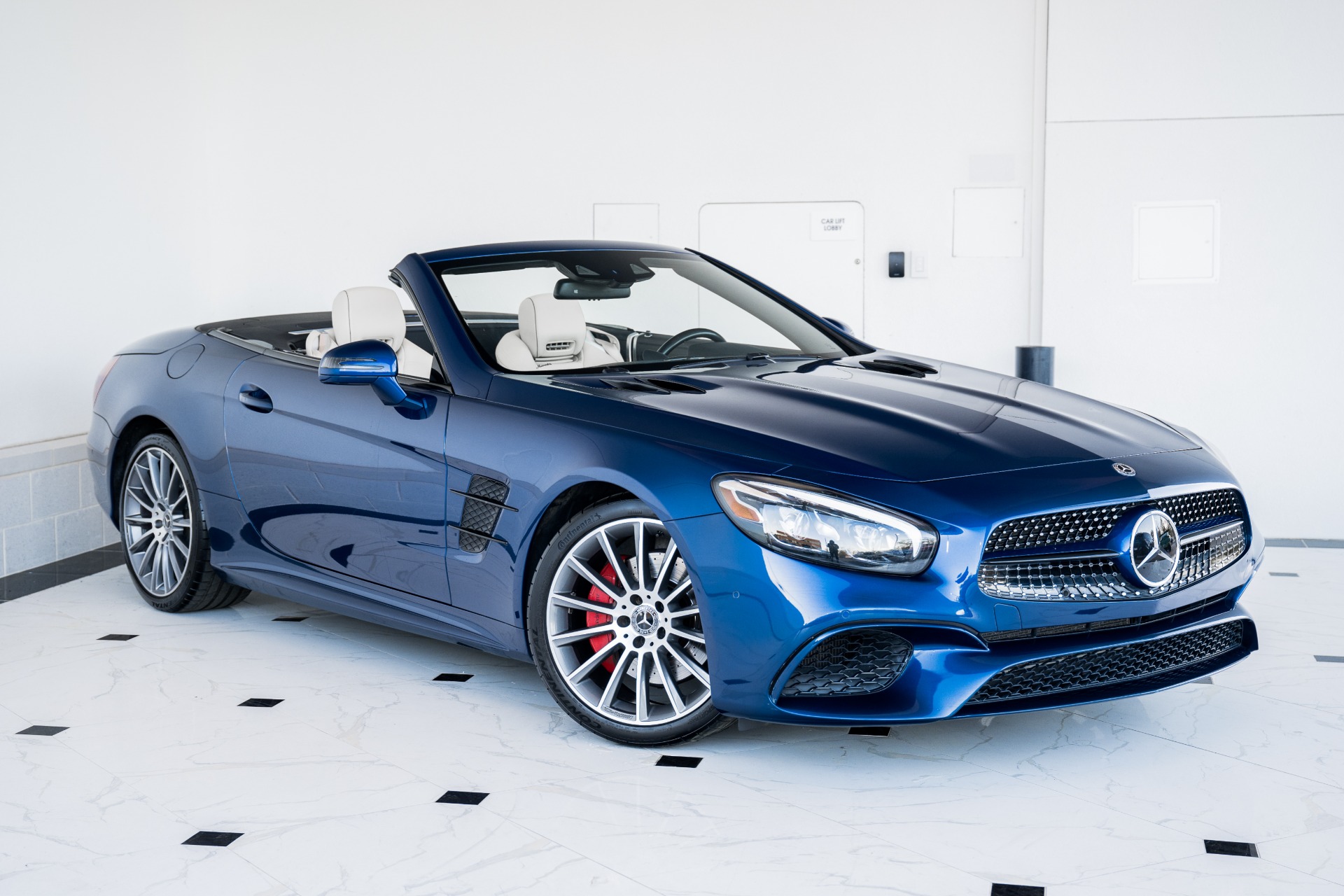 Stunning 2018 Sl 550 For Sale Gallery