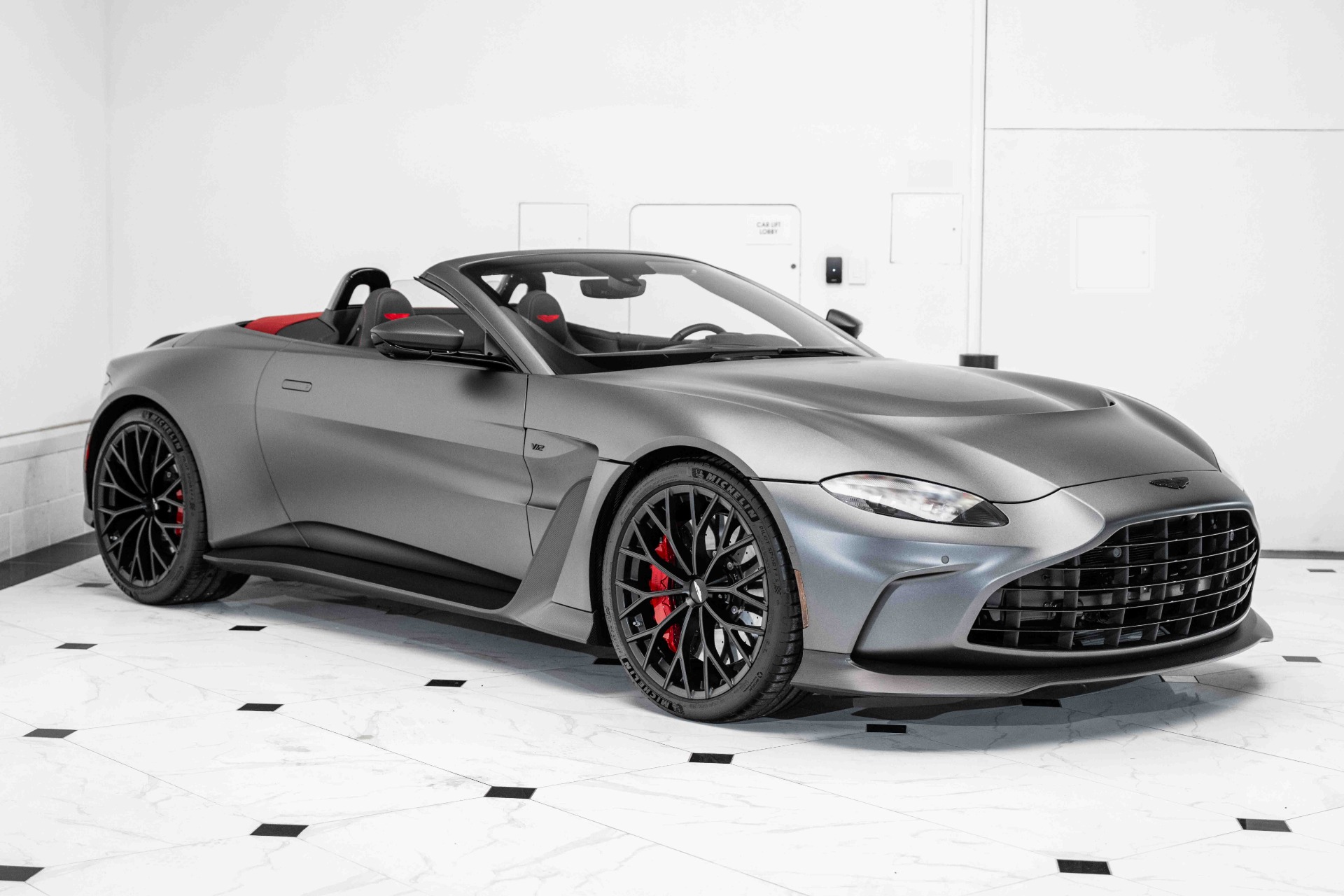 Used-2023-Aston-Martin-Vantage